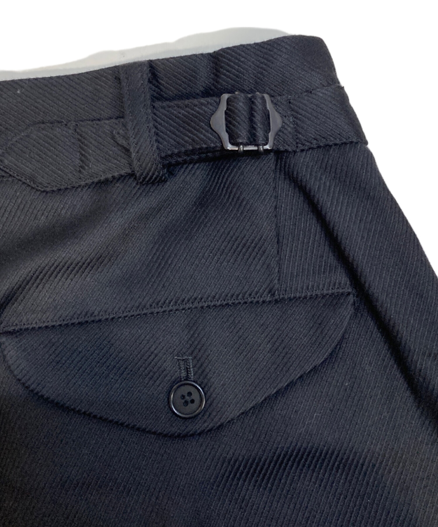 中古・古着通販】BLURHMS (ブラームス) Broken Cloth Curve Front Slacks ブラック サイズ:3  (L)｜ブランド・古着通販 トレファク公式【TREFAC FASHION】スマホサイト