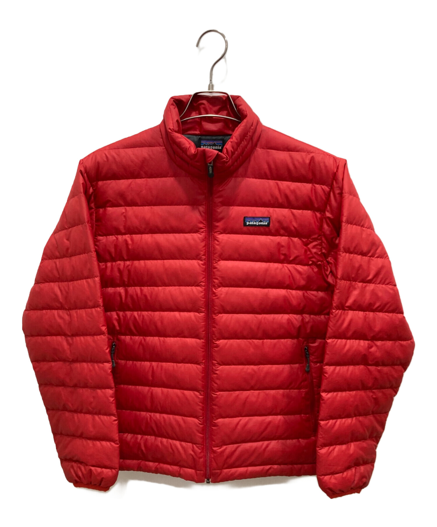 中古・古着通販】Patagonia (パタゴニア) ダウンセーター レッド サイズ:XS｜ブランド・古着通販 トレファク公式【TREFAC  FASHION】スマホサイト