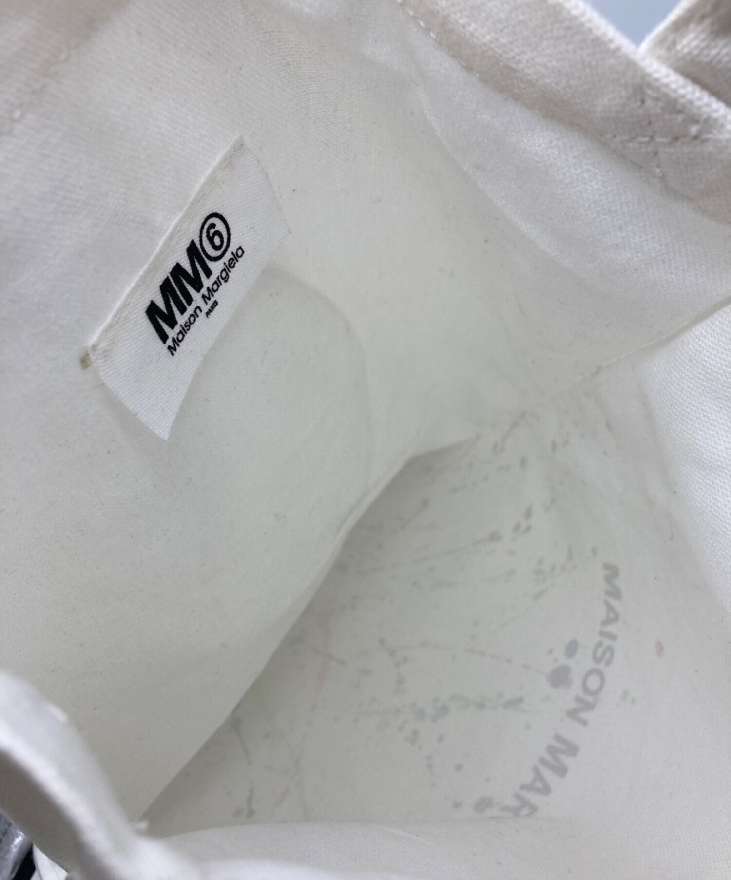 中古・古着通販】MM6 Maison Margiela (エムエムシックス メゾンマルジェラ) トートバッグ ホワイト｜ブランド・古着通販  トレファク公式【TREFAC FASHION】スマホサイト