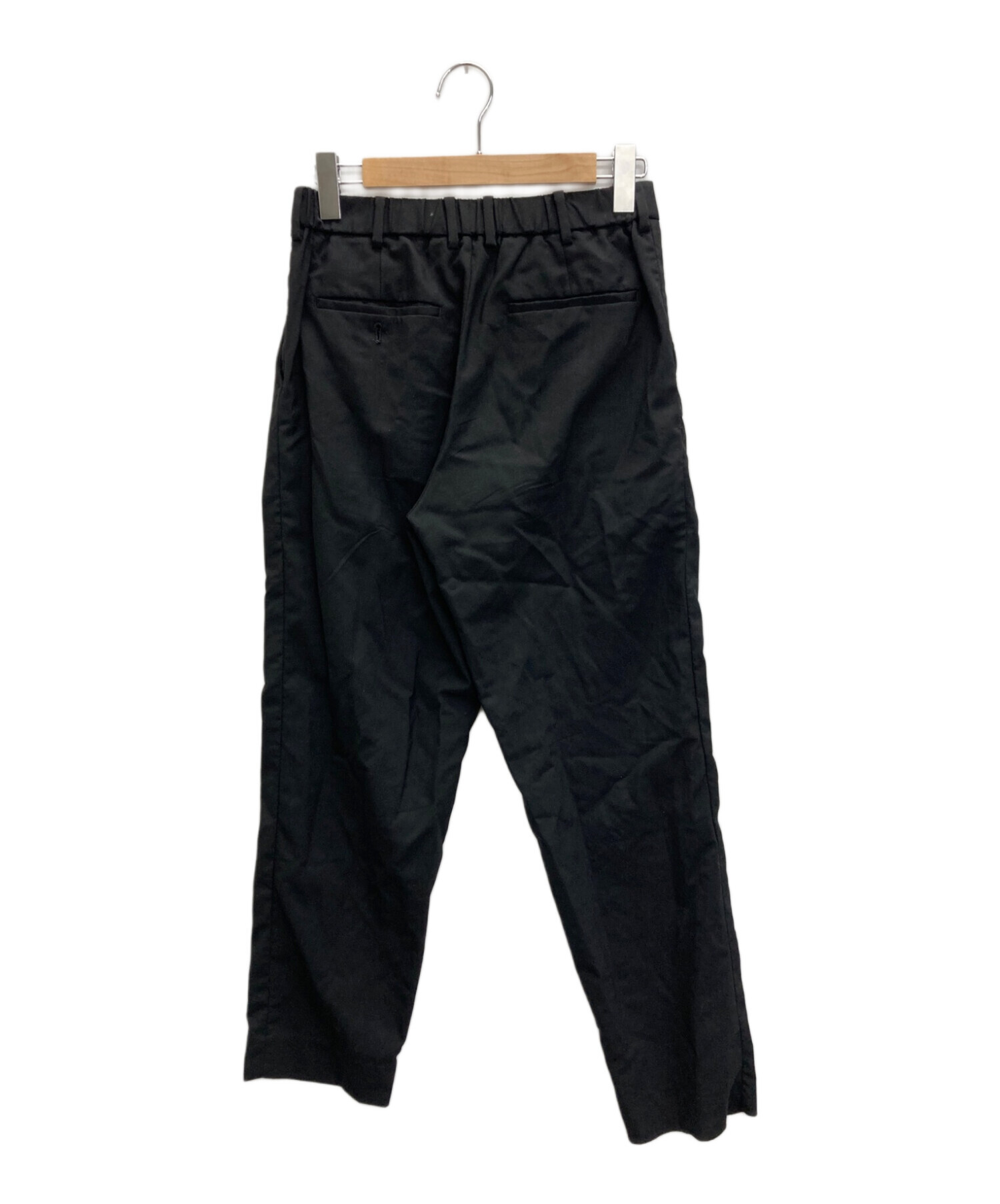 中古・古着通販】MARKAWARE (マーカウェア) PEGTOP TROUSERS ブラック 