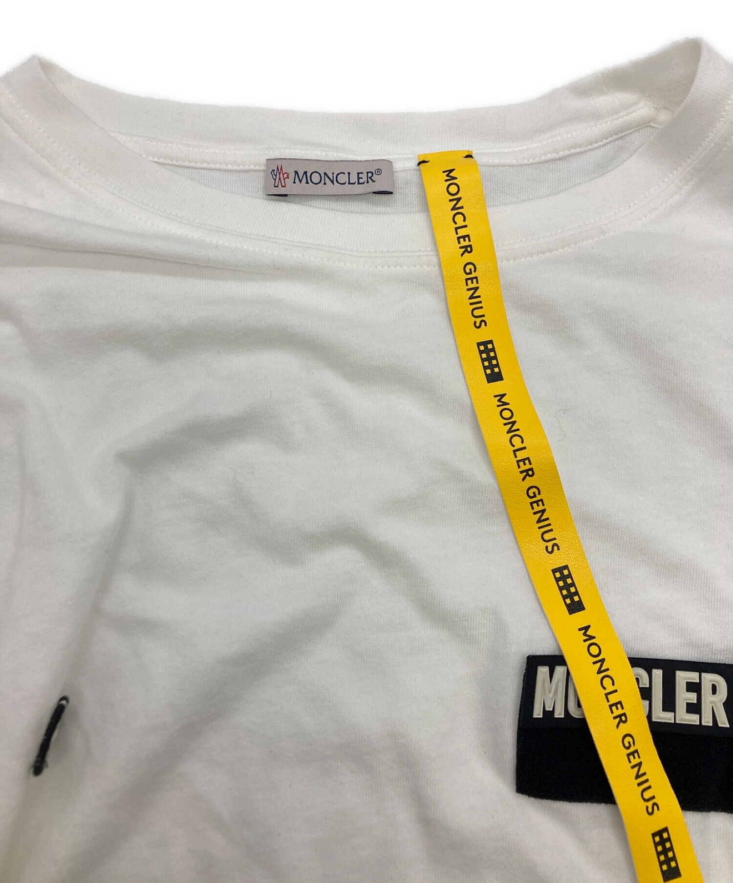 中古・古着通販】MONCLER (モンクレール) FRAGMENT DESIGN (フラグメントデザイン) MAGLIA T-SHIRT ホワイト  サイズ:XL｜ブランド・古着通販 トレファク公式【TREFAC FASHION】スマホサイト