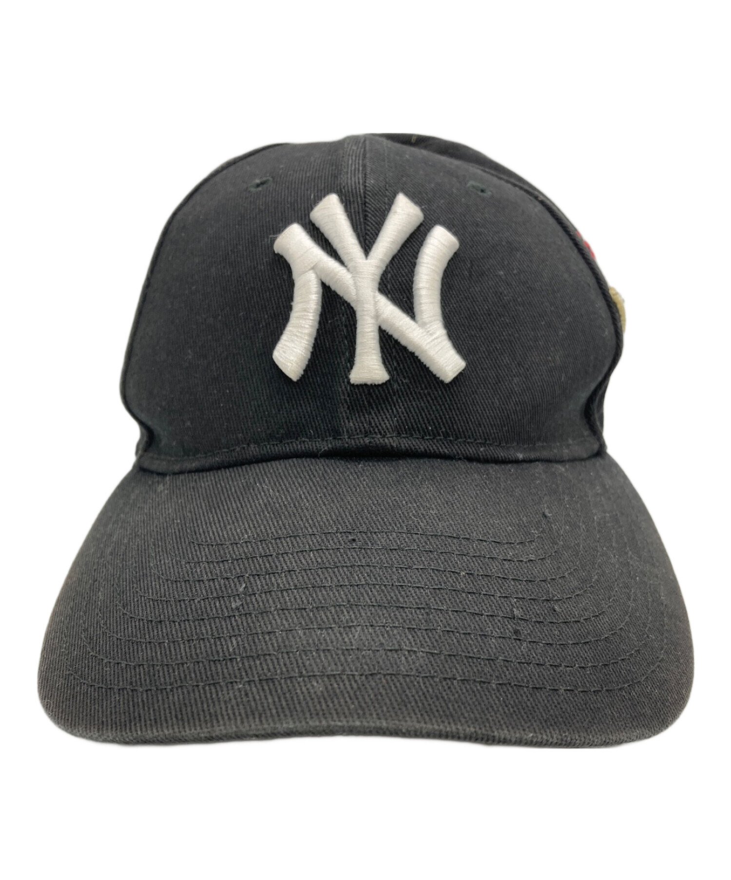 GUCCI (グッチ) NEW YORK YANKEES (ニューヨークヤンキース) バタフライ刺繍ベースボールキャップ ブラック