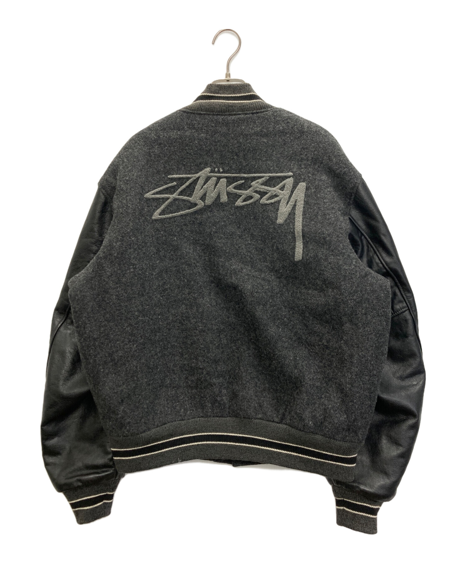 中古・古着通販】stussy (ステューシー) レザー切替バーシティジャケット グレー サイズ:SIZE L｜ブランド・古着通販  トレファク公式【TREFAC FASHION】スマホサイト