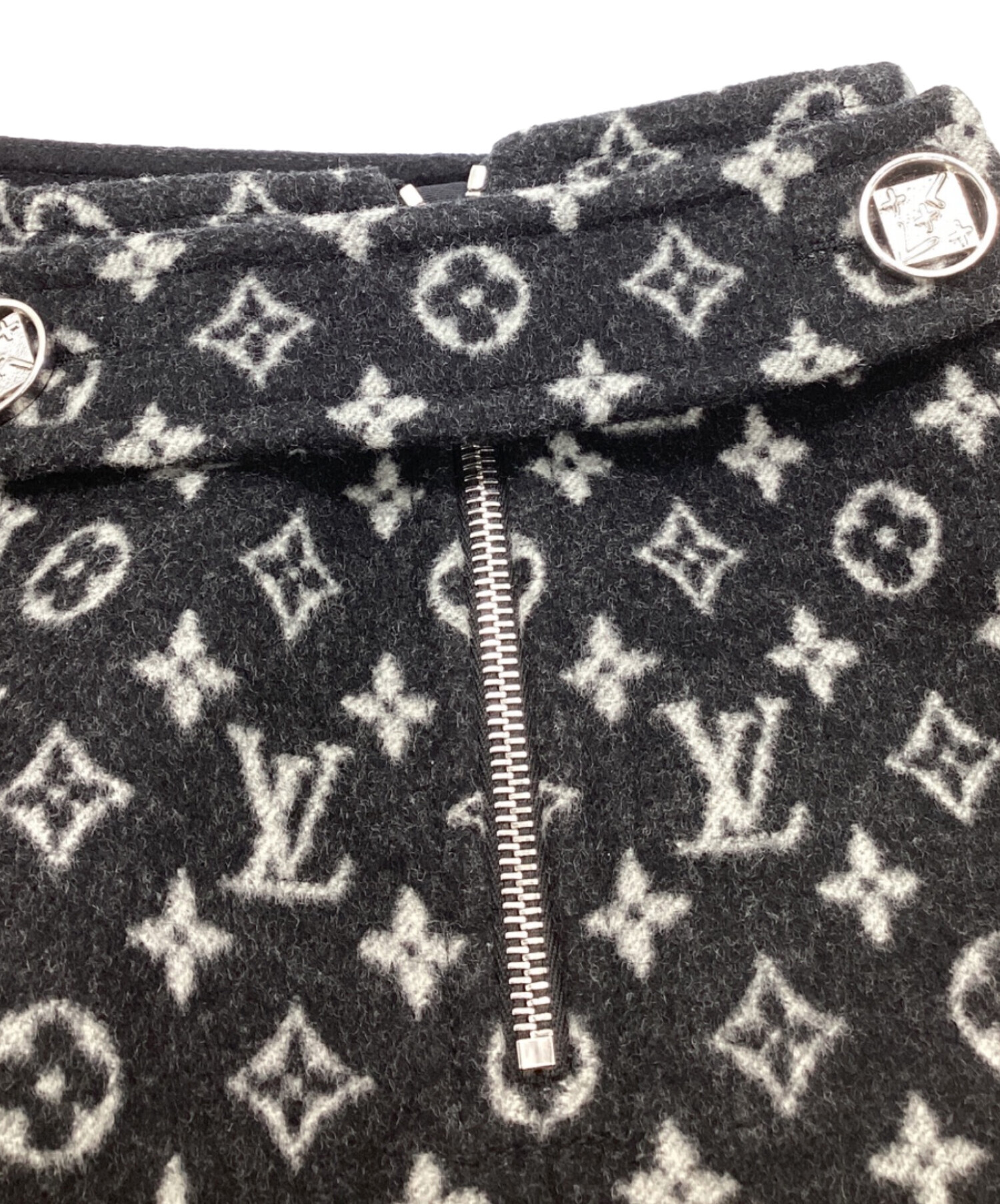 中古・古着通販】LOUIS VUITTON (ルイ ヴィトン) モノグラム マルタンガール ウールスカート ブラック サイズ:SIZE  34｜ブランド・古着通販 トレファク公式【TREFAC FASHION】スマホサイト