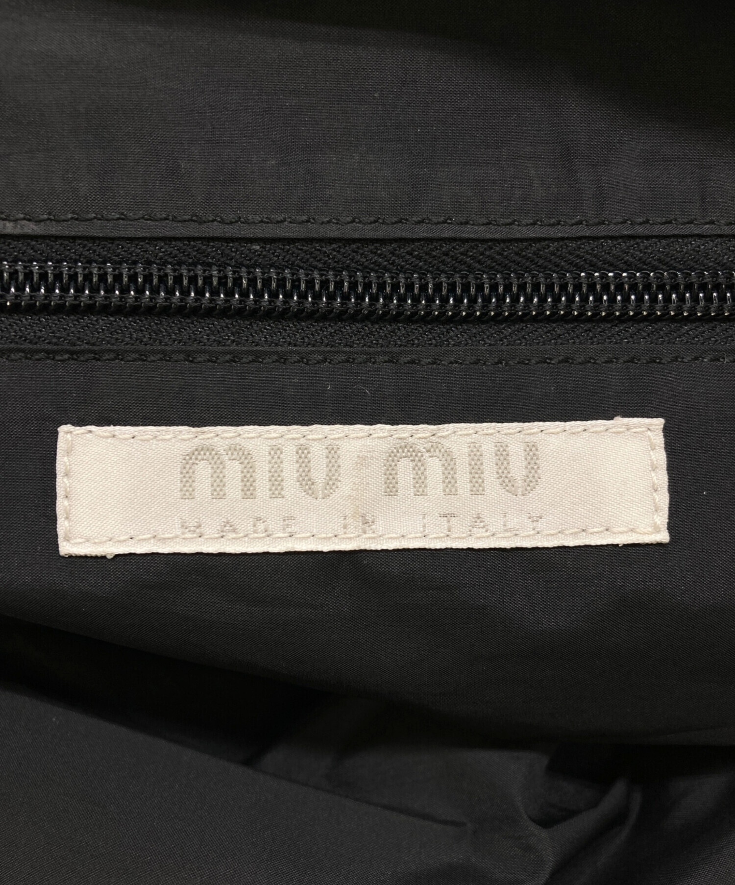 中古・古着通販】MIU MIU (ミュウミュウ) アーカイブチェストリグバッグ/Chest Rig Bag ブラック｜ブランド・古着通販  トレファク公式【TREFAC FASHION】スマホサイト