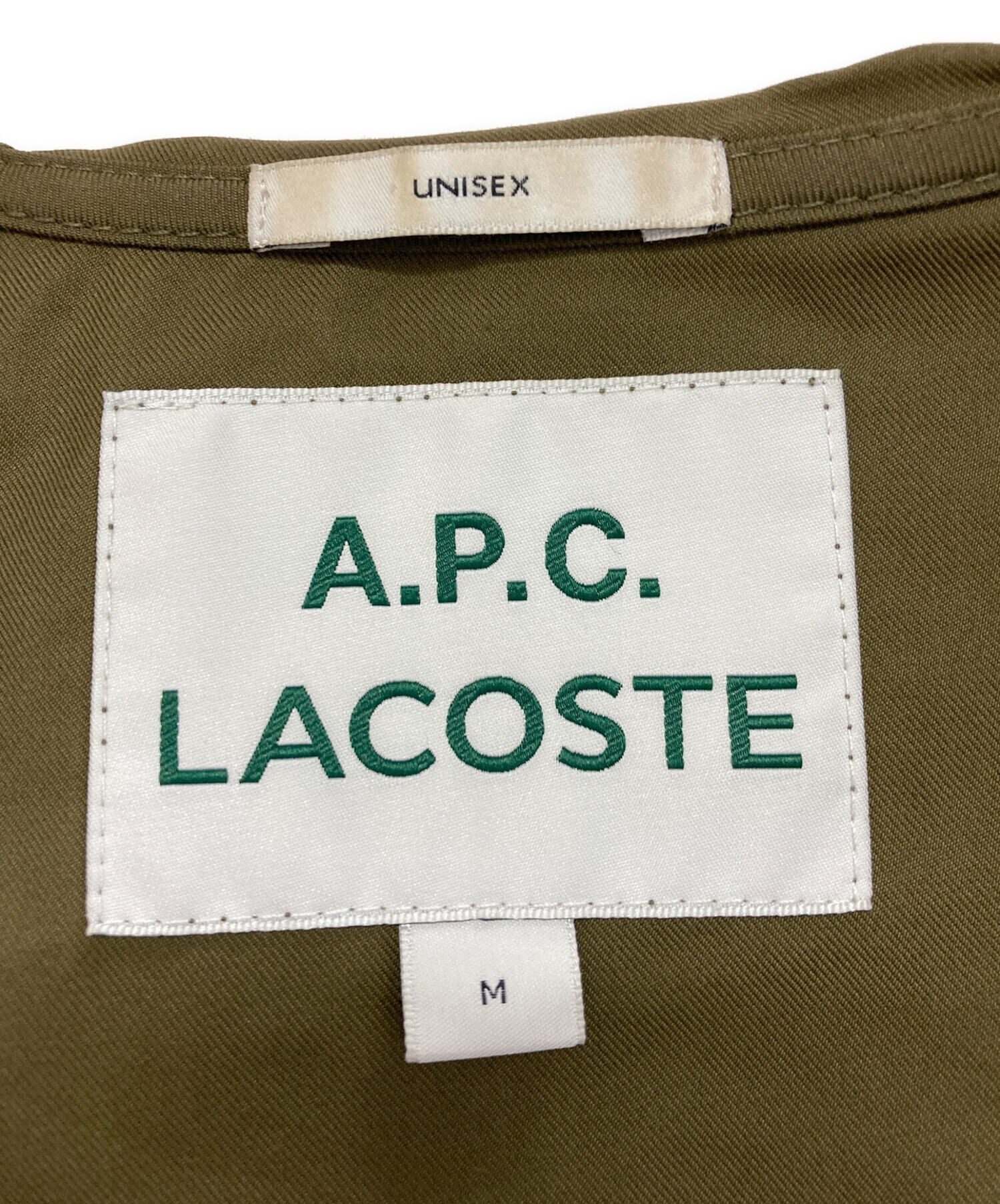 A.P.C. (アーペーセー) LACOSTE (ラコステ) コットンギャバジンフードジャケット カーキ サイズ:SIZE M