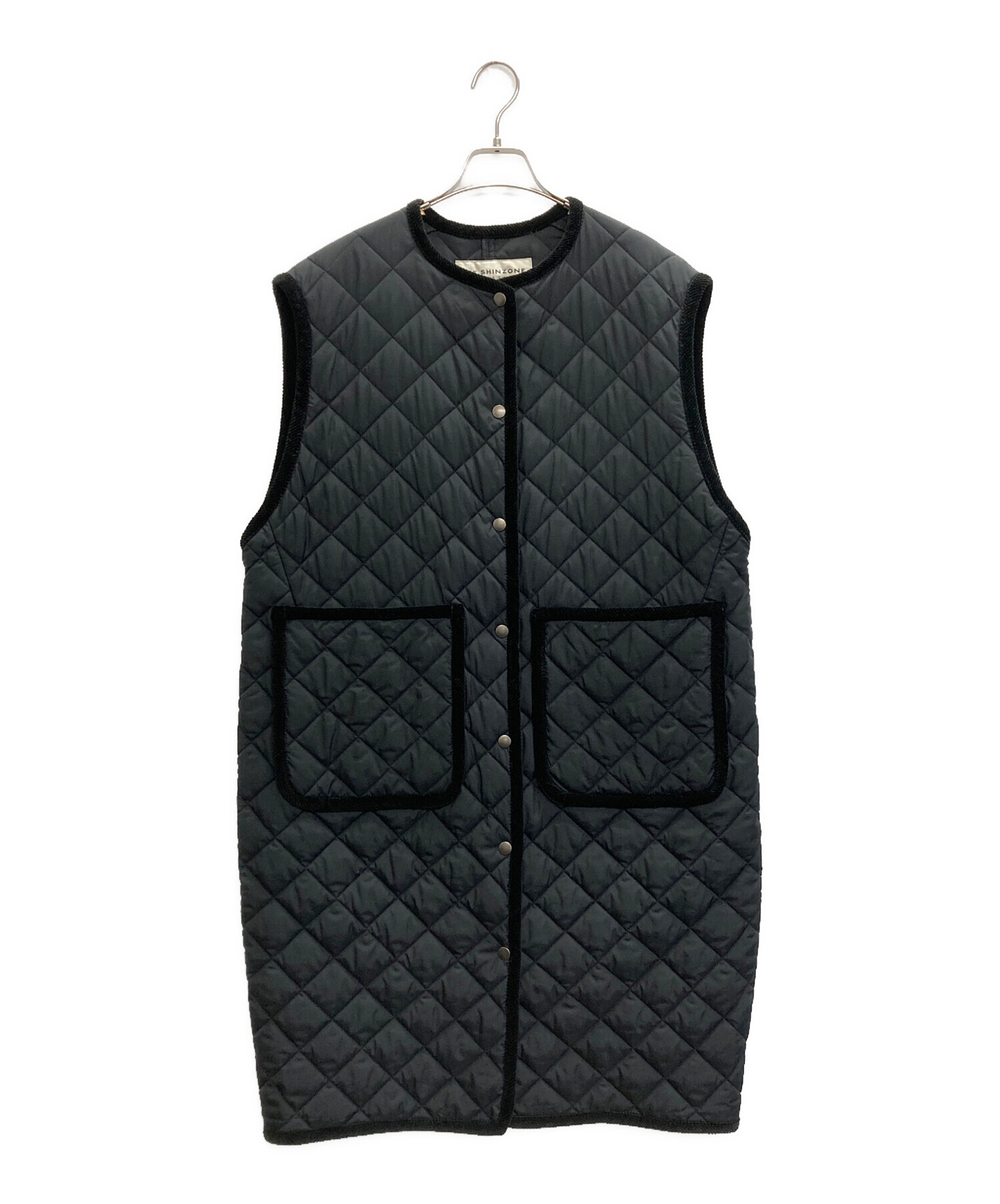 THE SHINZONE (ザ シンゾーン) SLEEVELESS QUILTING COAT/スリーブレスキルティングコート ブラック サイズ:フリー