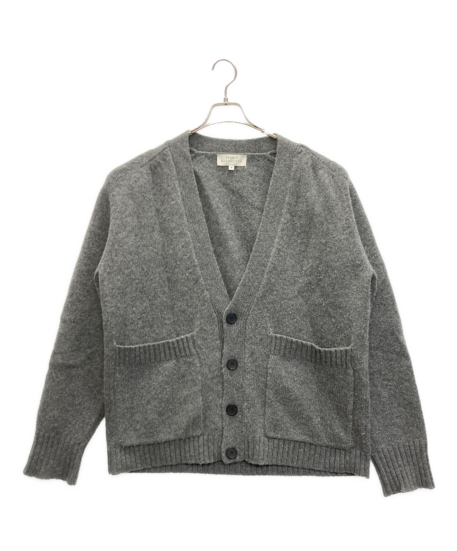 STUDIO NICHOLSON (スタジオニコルソン) SEN-ENGLISH LAMBS WOOL 5GG CARDIGAN グレー  サイズ:SIZE M