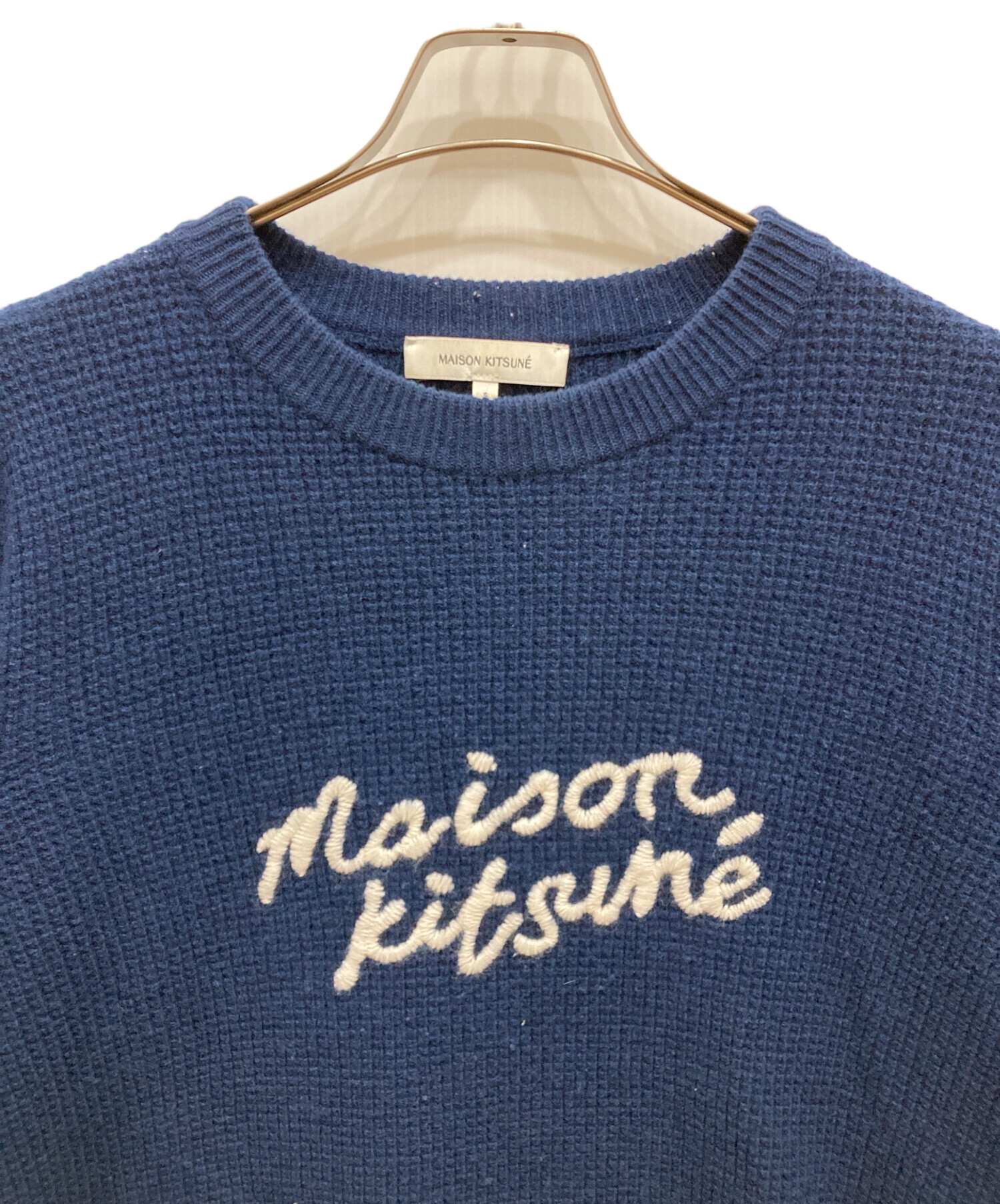 中古・古着通販】MAISON KITSUNE (メゾンキツネ) クルーネックニット ネイビー サイズ:S｜ブランド・古着通販  トレファク公式【TREFAC FASHION】スマホサイト