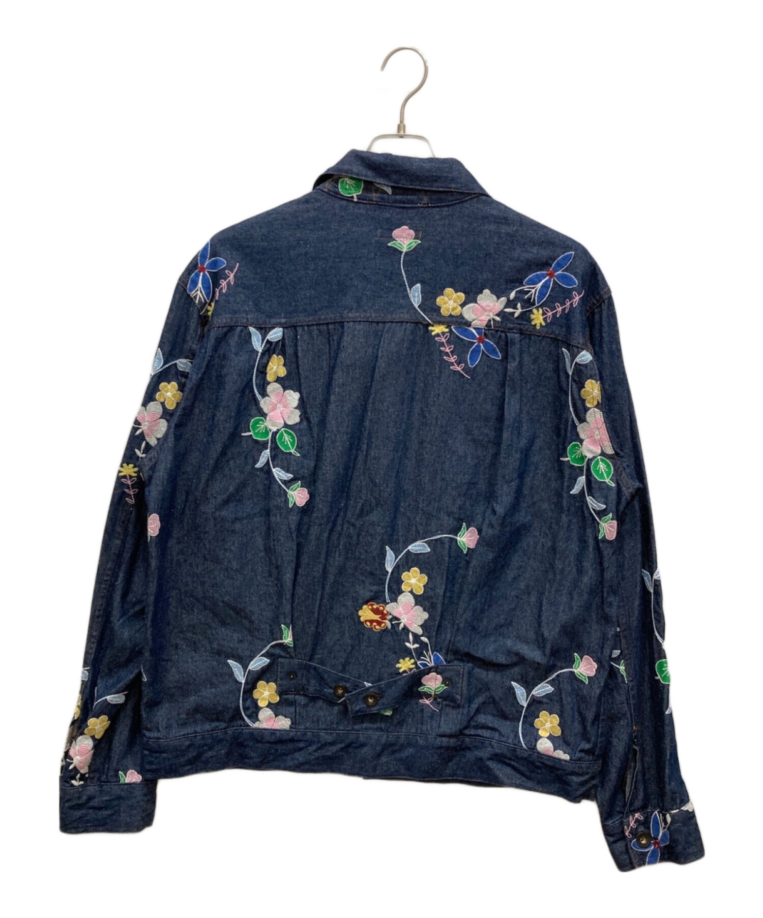 中古・古着通販】Engineered Garments (エンジニアド ガーメンツ) FLORAL EMBROIDERY TRUCKER JACKET  フラワー刺繍 トラッカー デニムジャケット インディゴ サイズ:M 未使用品｜ブランド・古着通販 トレファク公式【TREFAC  FASHION】スマホサイト