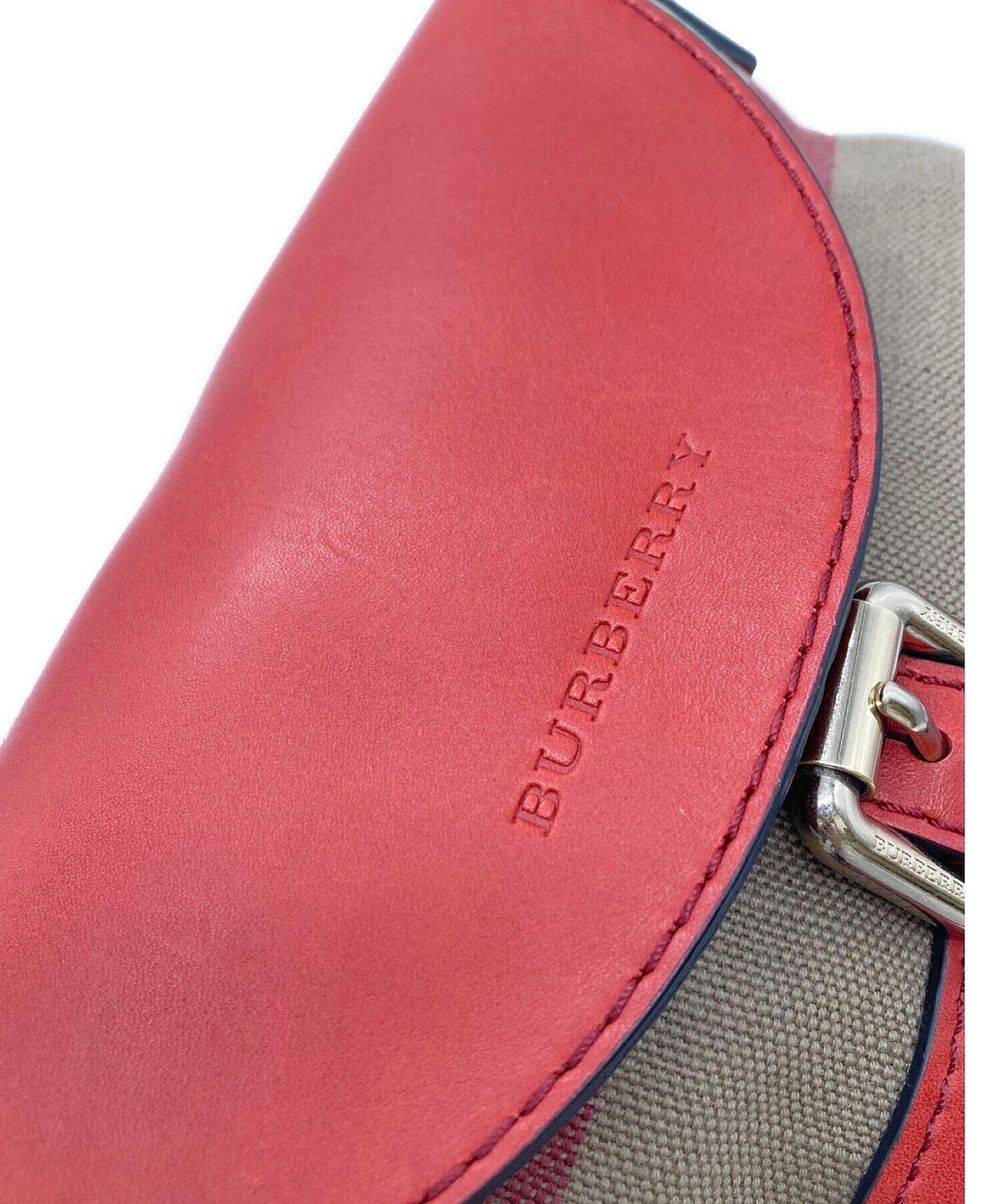 Burberry small outlet crossbody