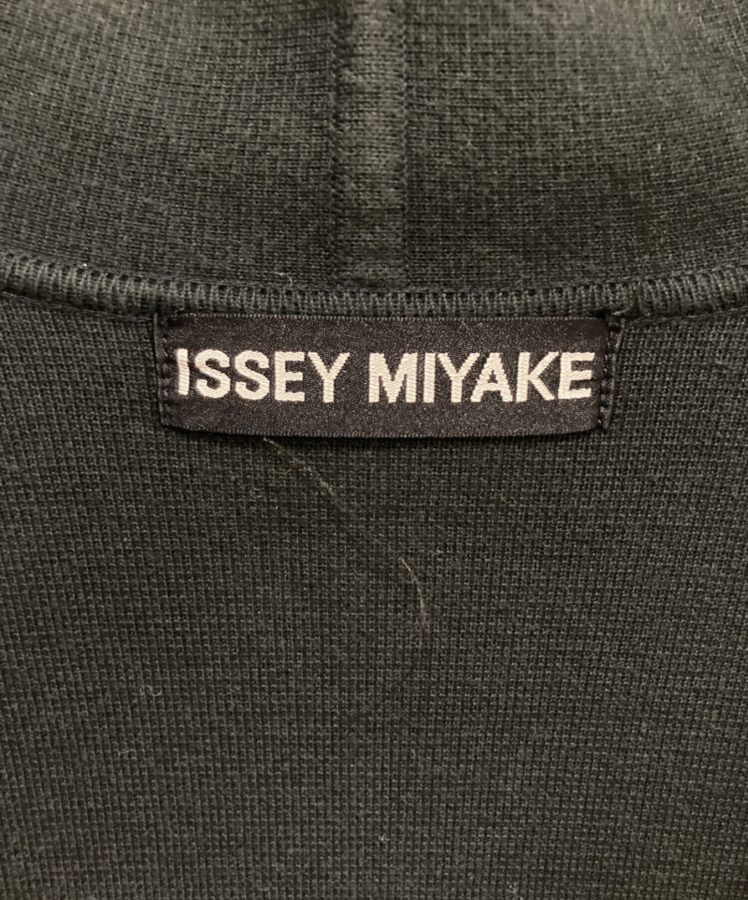 中古・古着通販】ISSEY MIYAKE (イッセイミヤケ) テーラードジャケット/ME21KD002 ブラック サイズ:M｜ブランド・古着通販  トレファク公式【TREFAC FASHION】スマホサイト