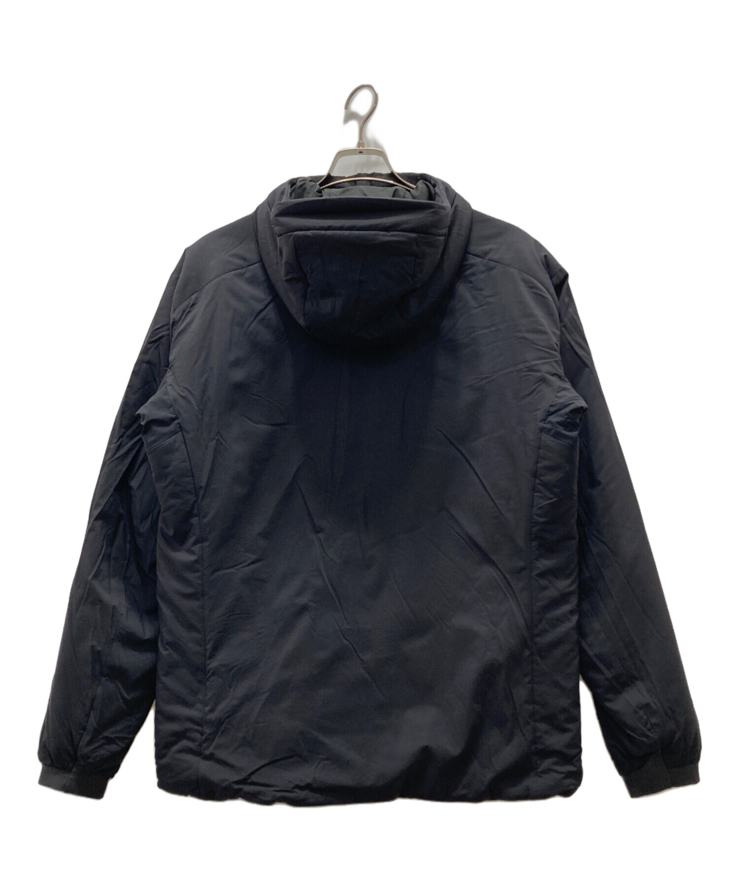 中古・古着通販】ARC'TERYX (アークテリクス) ATOM AR HOODY ブラック サイズ:L｜ブランド・古着通販  トレファク公式【TREFAC FASHION】スマホサイト