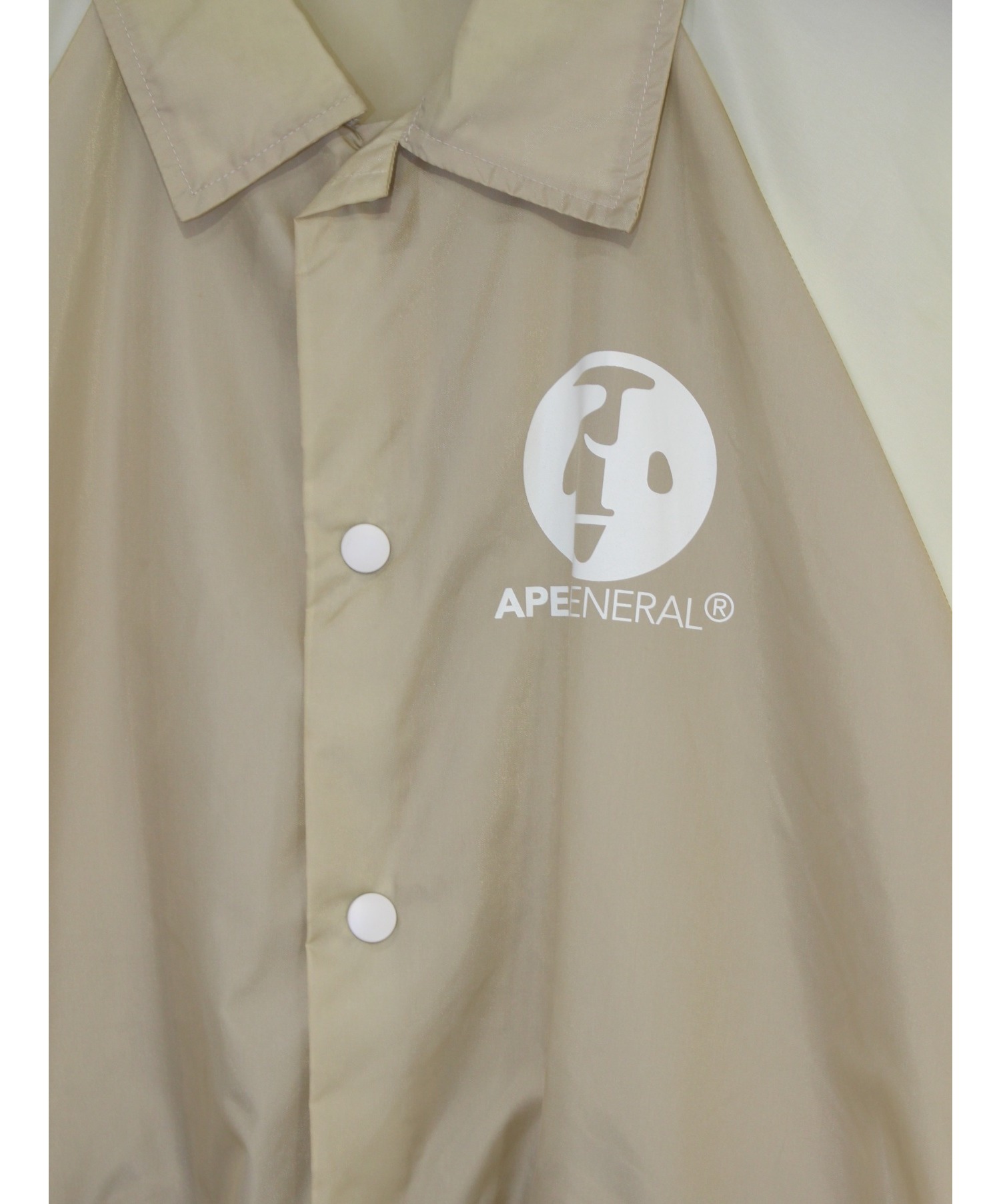 A BATHING APE (アベイシングエイプ) ナイロンコーチジャケット ベージュ サイズ:M