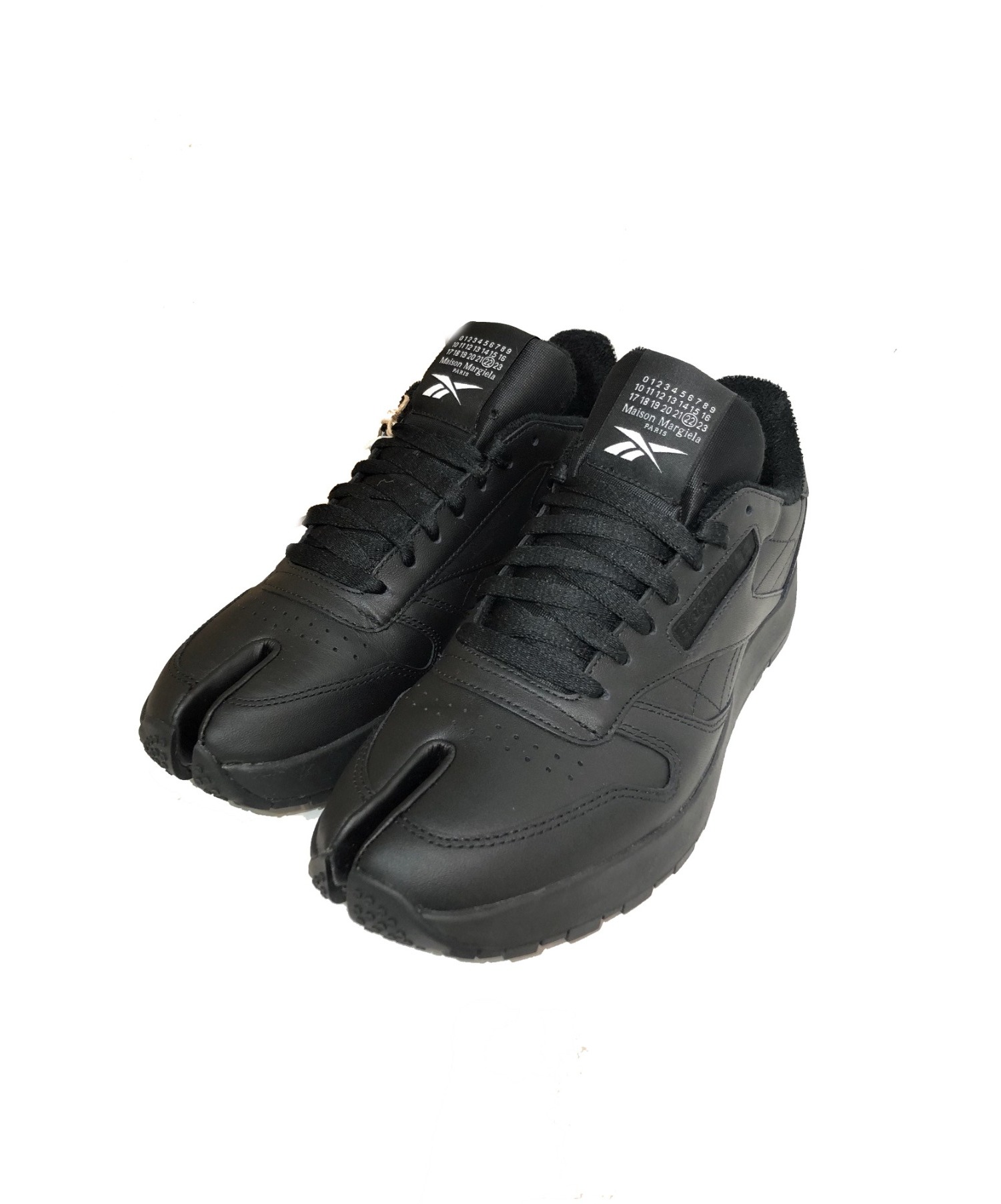 Maison Margiela (メゾンマルジェラ) Classic Leather Tabi ブラック サイズ:26.5 未使用品 Classic  Leather Tabi S57WS0406