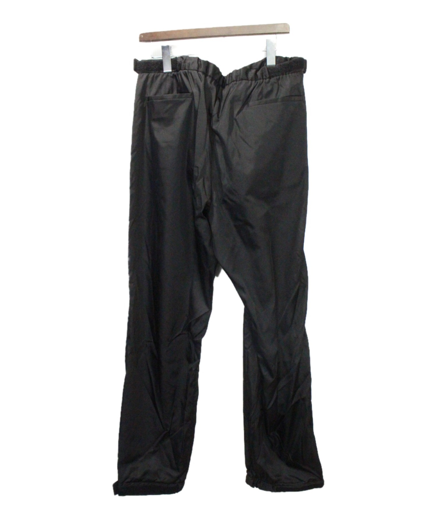 PRADA (プラダ) ナイロンジョガーパンツ ブラック サイズ:52
