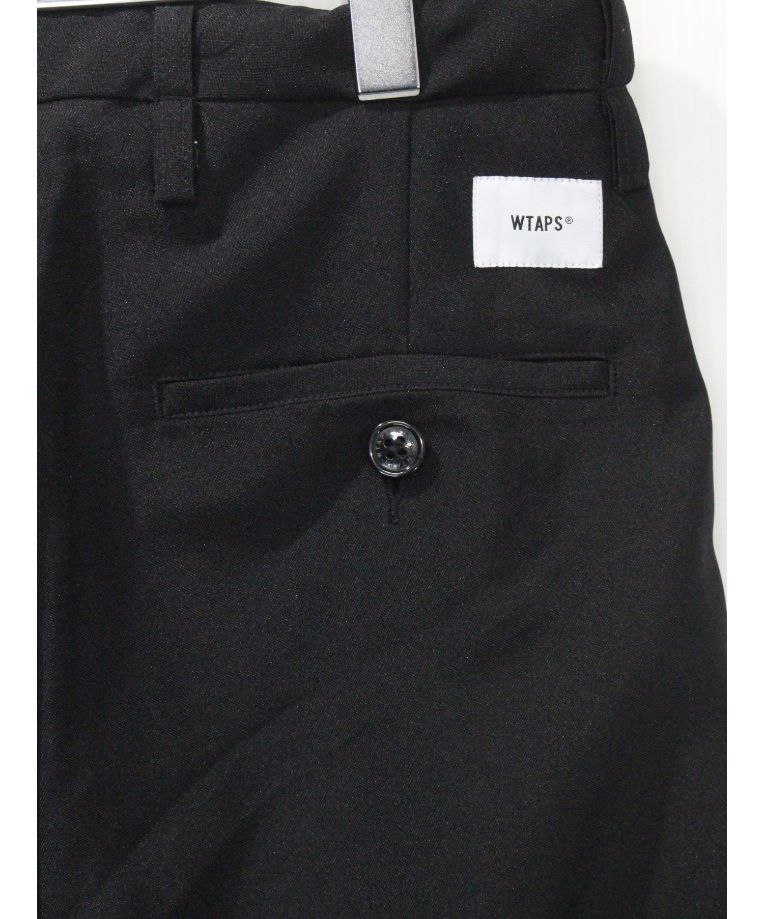 中古・古着通販】WTAPS (ダブルタップス) TUCK 01 TROUSERS ブラック