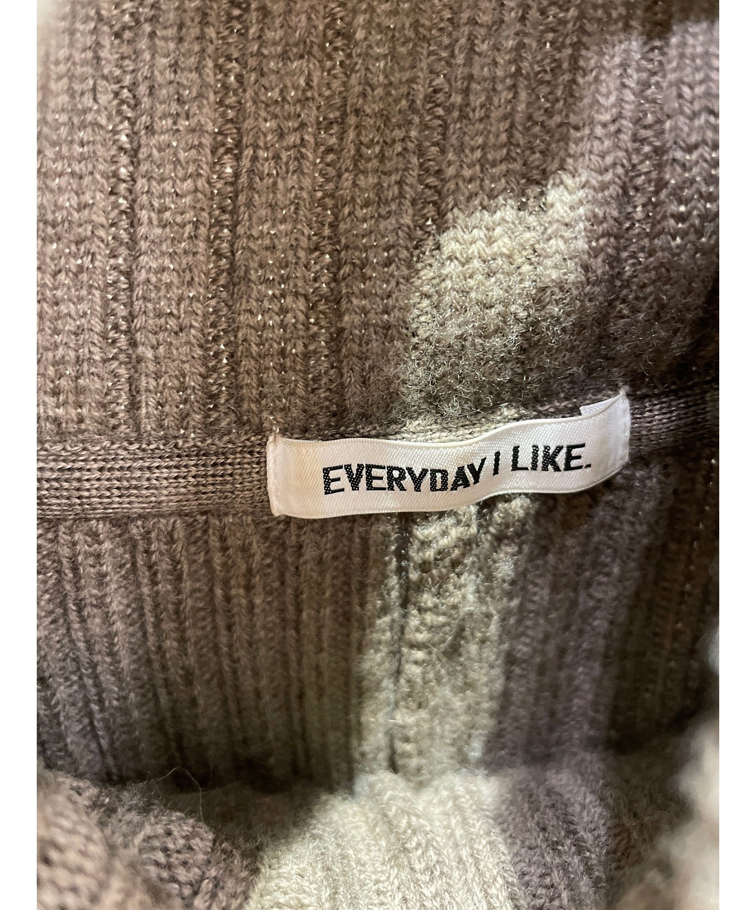 EVERYDAY I LIKE. (エヴリデイ アイ ライク) Oversized ribタートルネックニット モカ サイズ:-