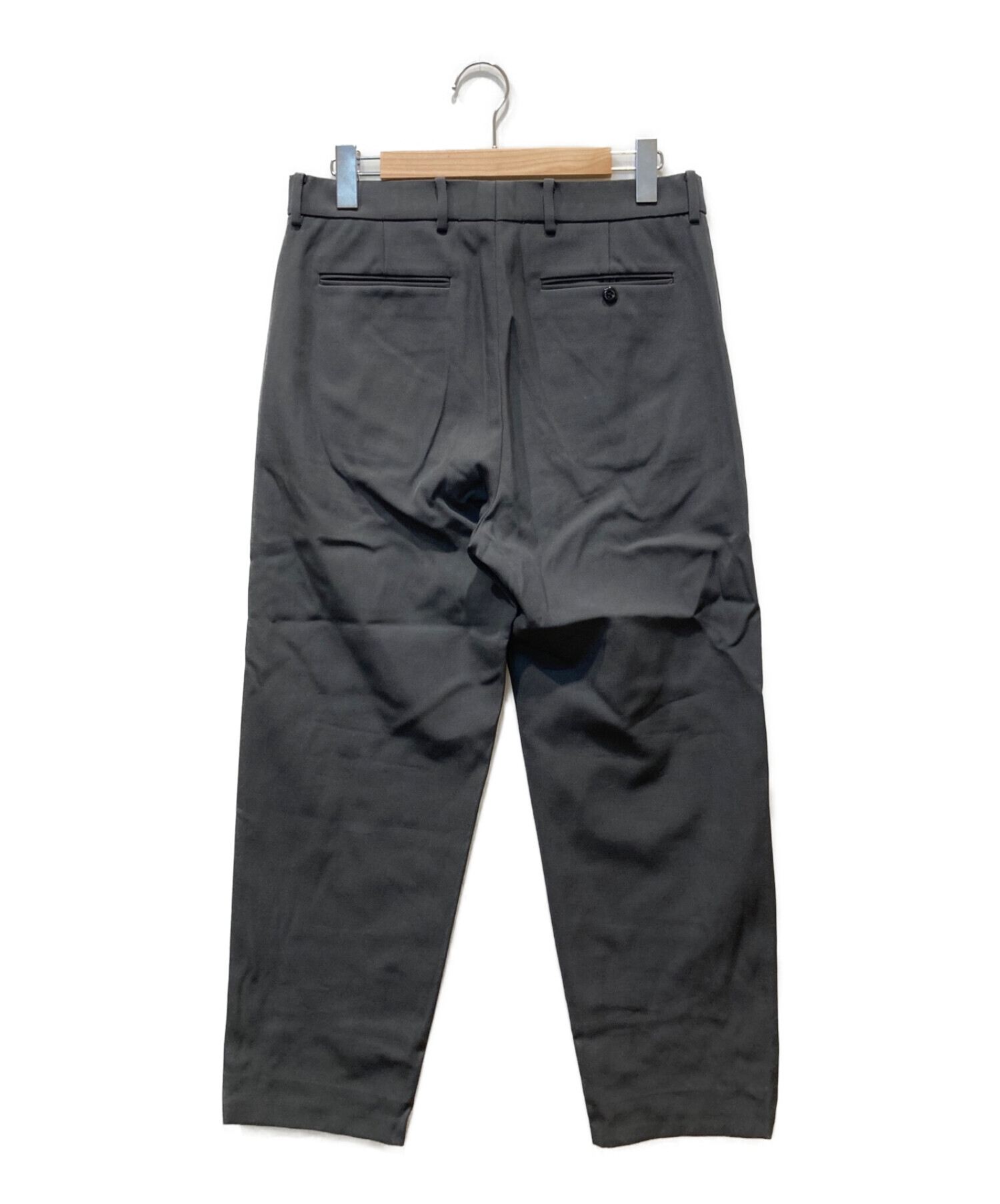 ATON (エイトン) BACK SATIN | BASIC PANTS グレー サイズ:04