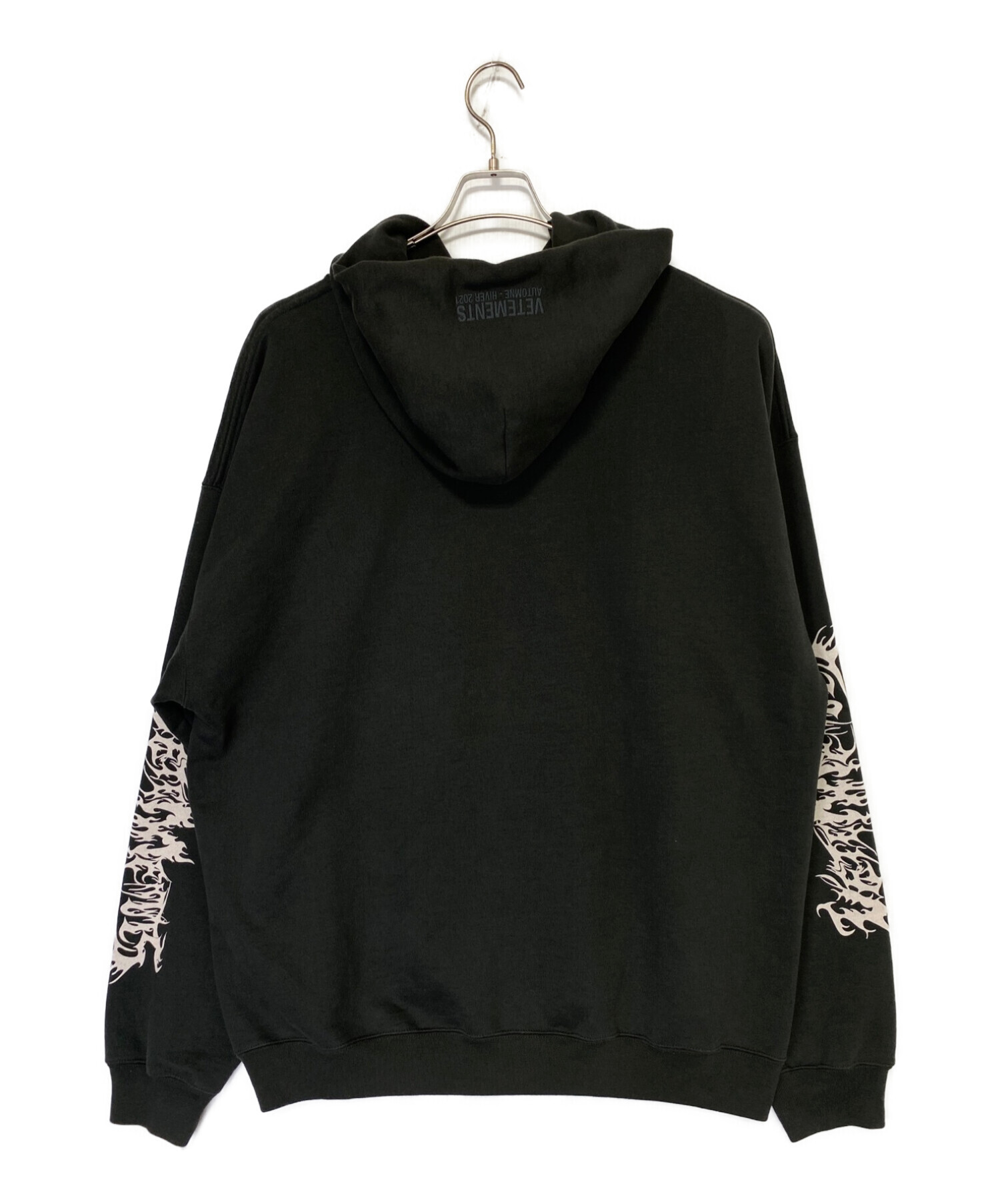 VETEMENTS (ヴェトモン) METAL PATCH HOODIE ブラック サイズ:M