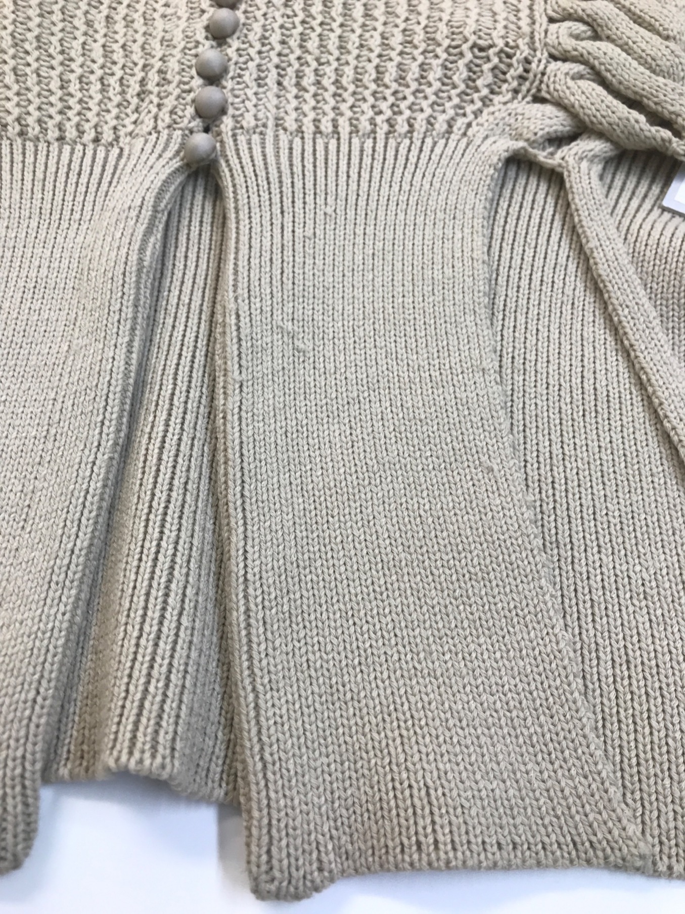 malamute (マラミュート) braid slit cardigan ベージュ サイズ:F