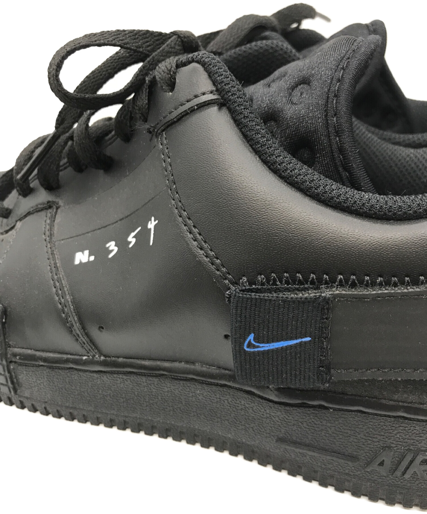 NIKE (ナイキ) AIR FORCE 1 TYPE BLACK ROYAL ブラック サイズ:26