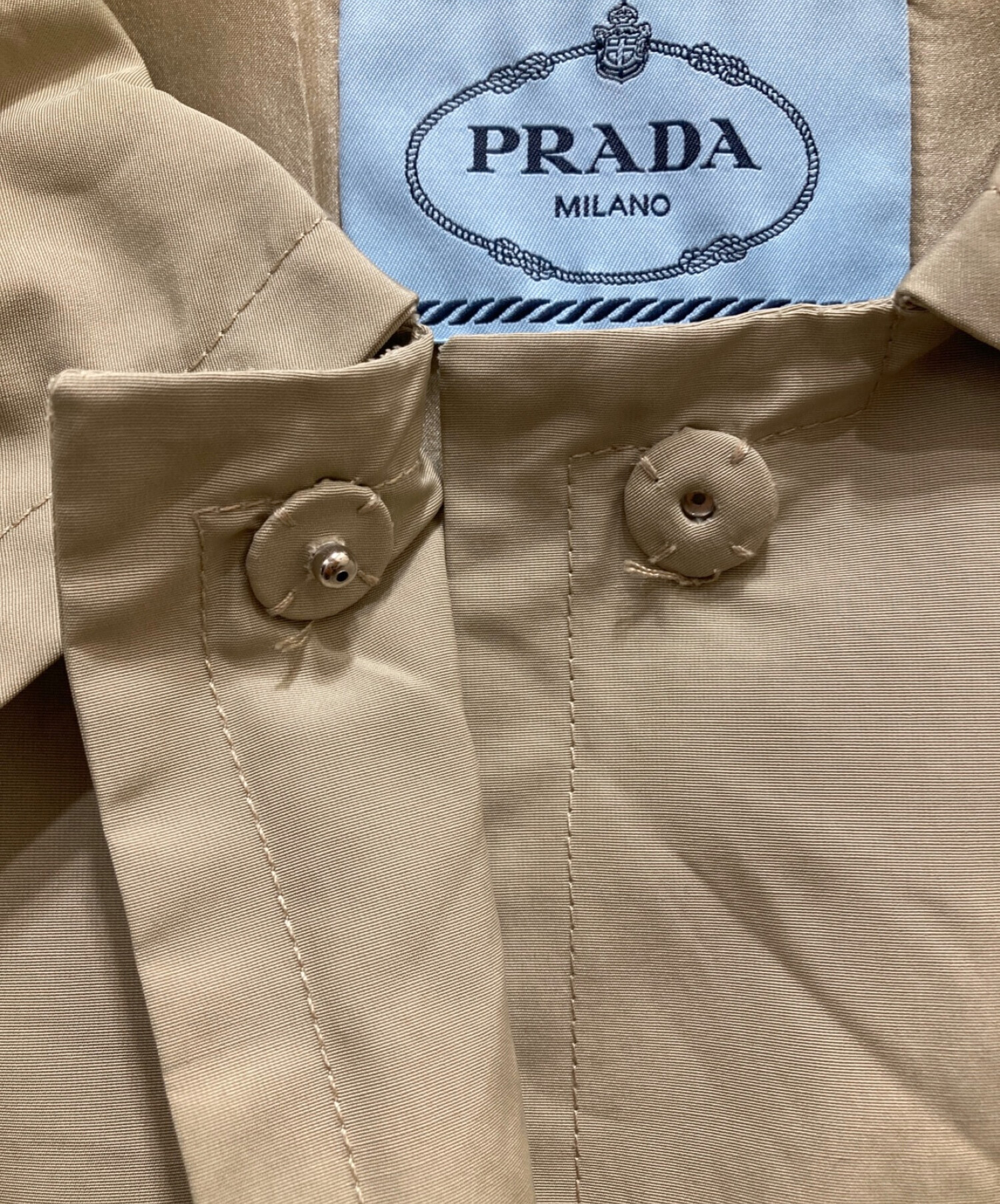 PRADA (プラダ) バックボタンステンカラーコート ベージュ サイズ:40