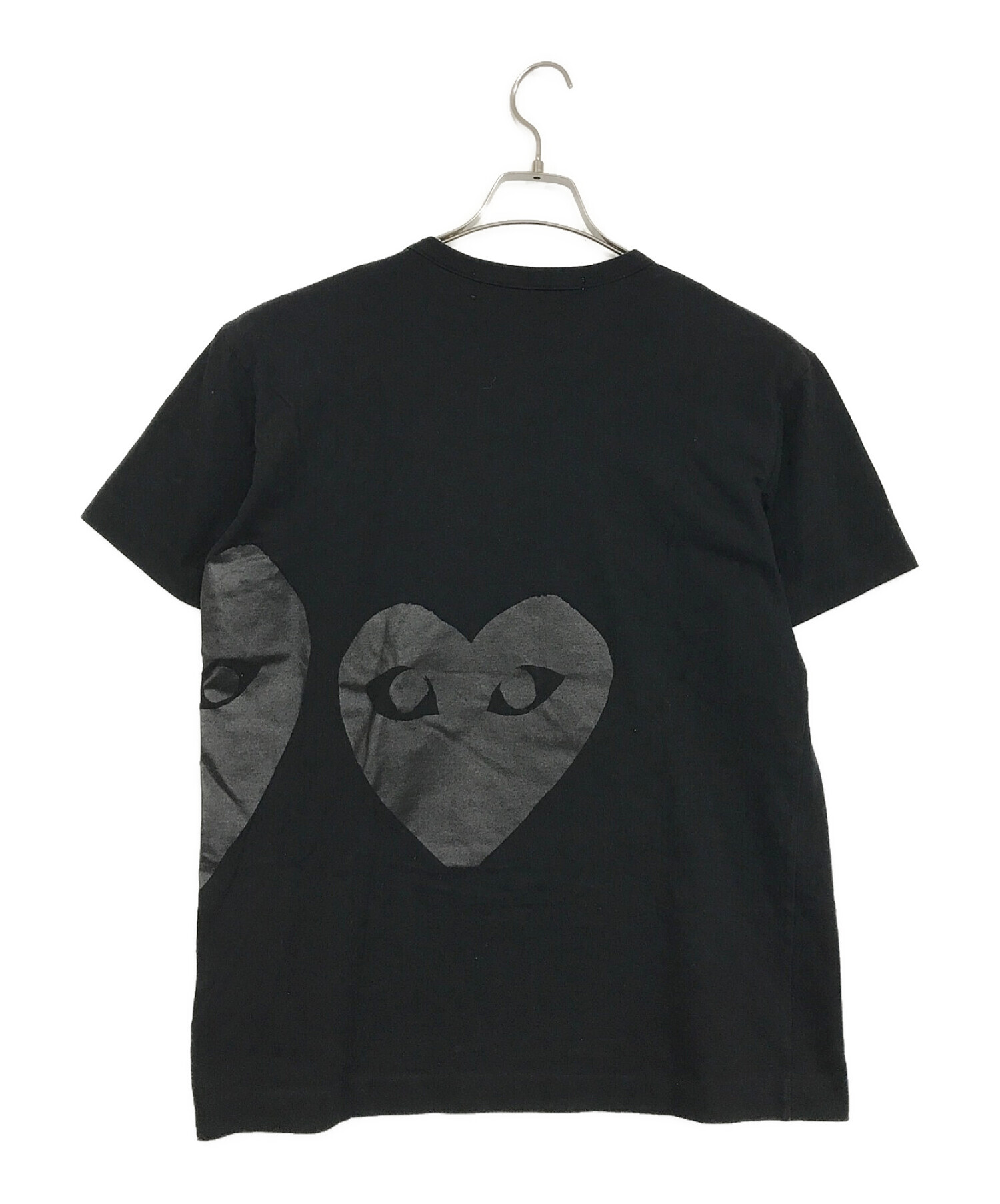 PLAY COMME des GARCONS (プレイ コムデギャルソン) ハートプリントTシャツ ブラック サイズ:SIZE L