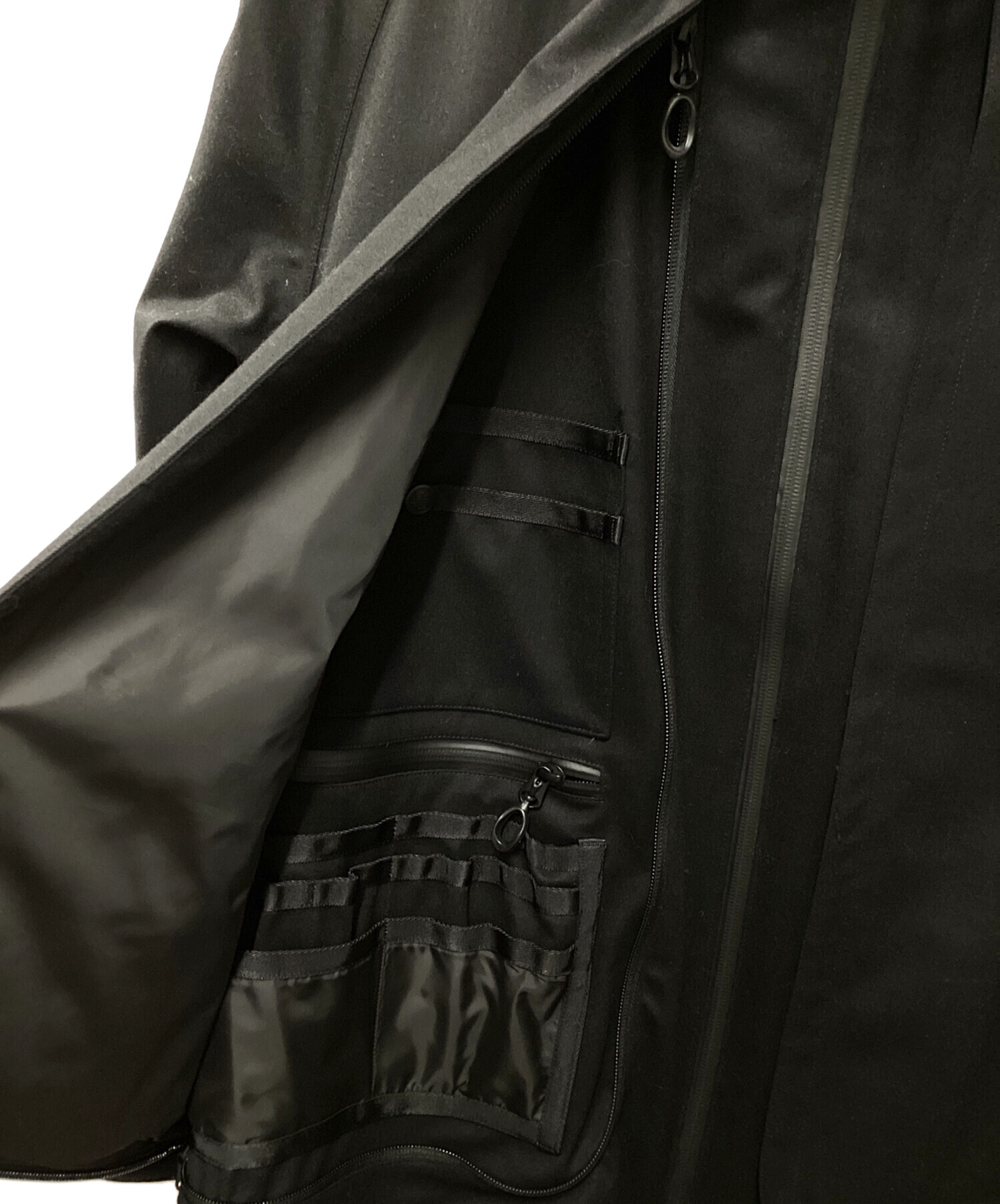 mout recon tailor (マウトリーコンテーラー) Insulation Shooting Jacket ブラック サイズ:46