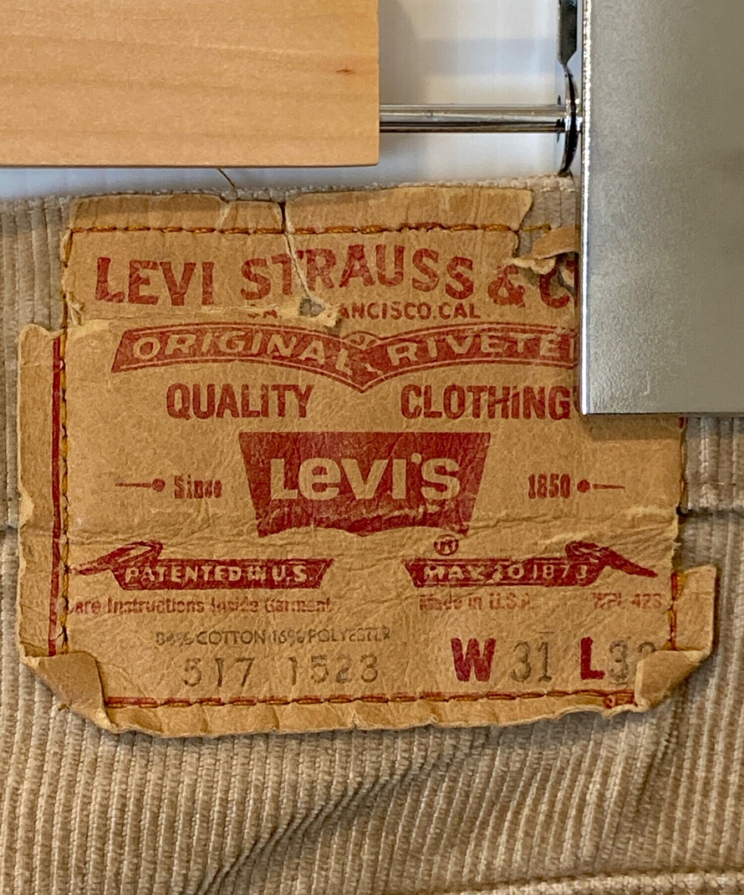 LEVI'S (リーバイス) 【古着】コーデュロイフレアパンツ ベージュ サイズ:78.5cm(W31)