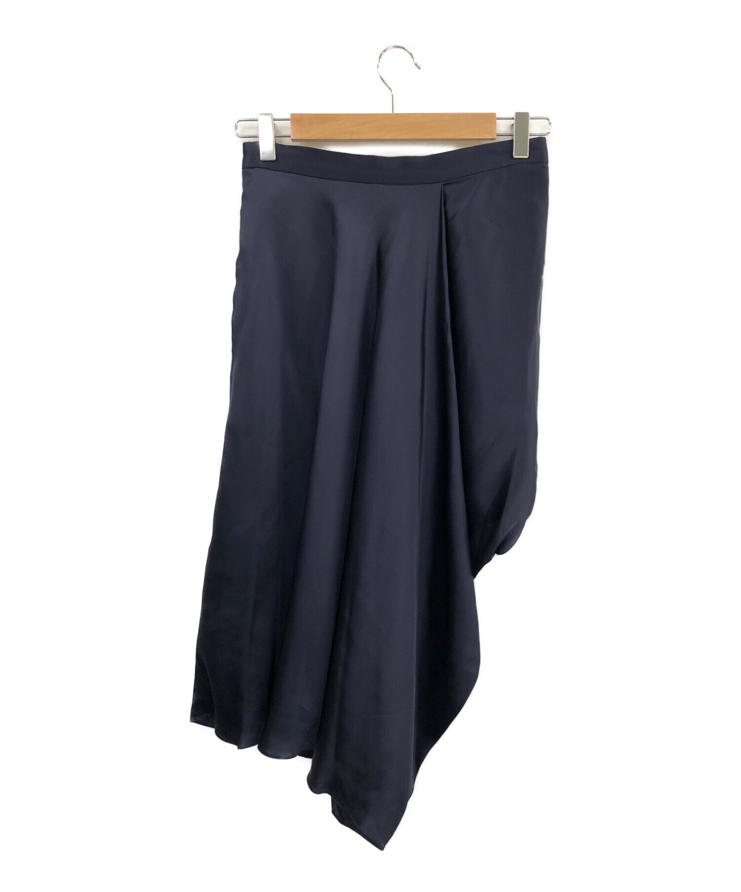 素材…綿52％シルク48％NEHERAのスカート - 電気毛布・ひざ掛け