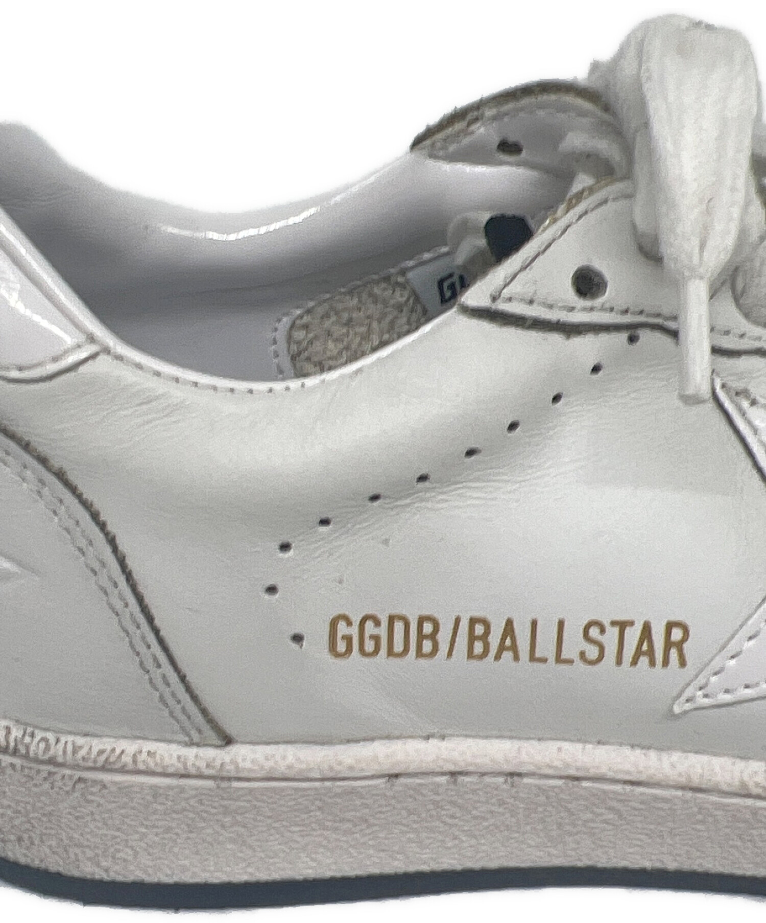 GOLDEN GOOSE (ゴールデングース) ダメージ加工スニーカー ホワイト サイズ:22.5