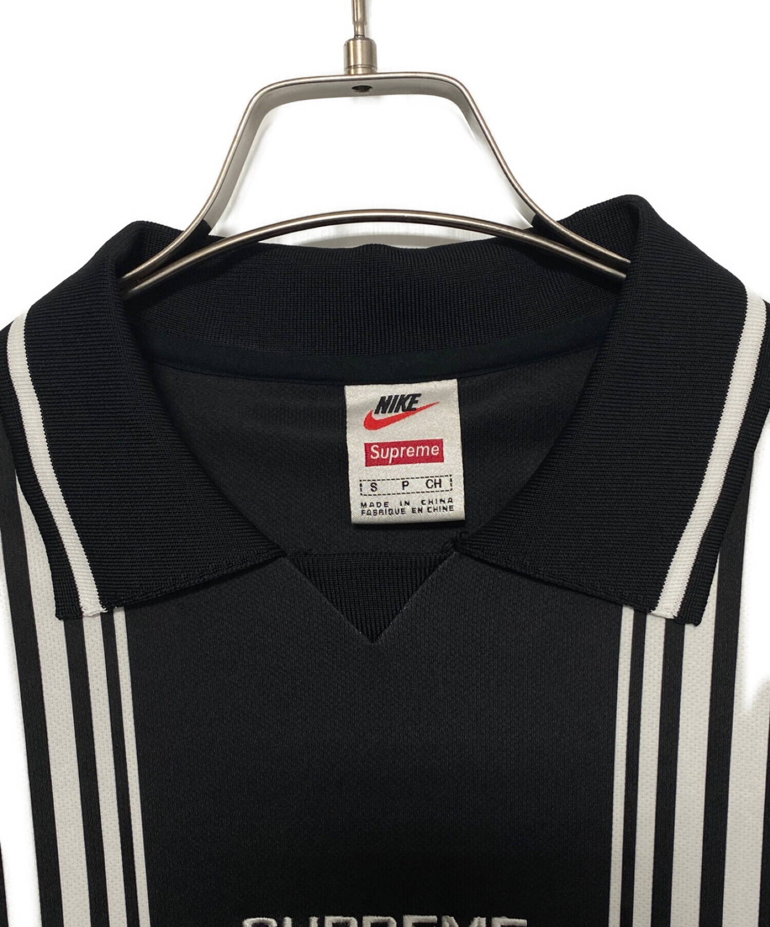 SUPREME×NIKE (シュプリーム×ナイキ) Jewel Stripe Soccer Jersey ブラック サイズ:S