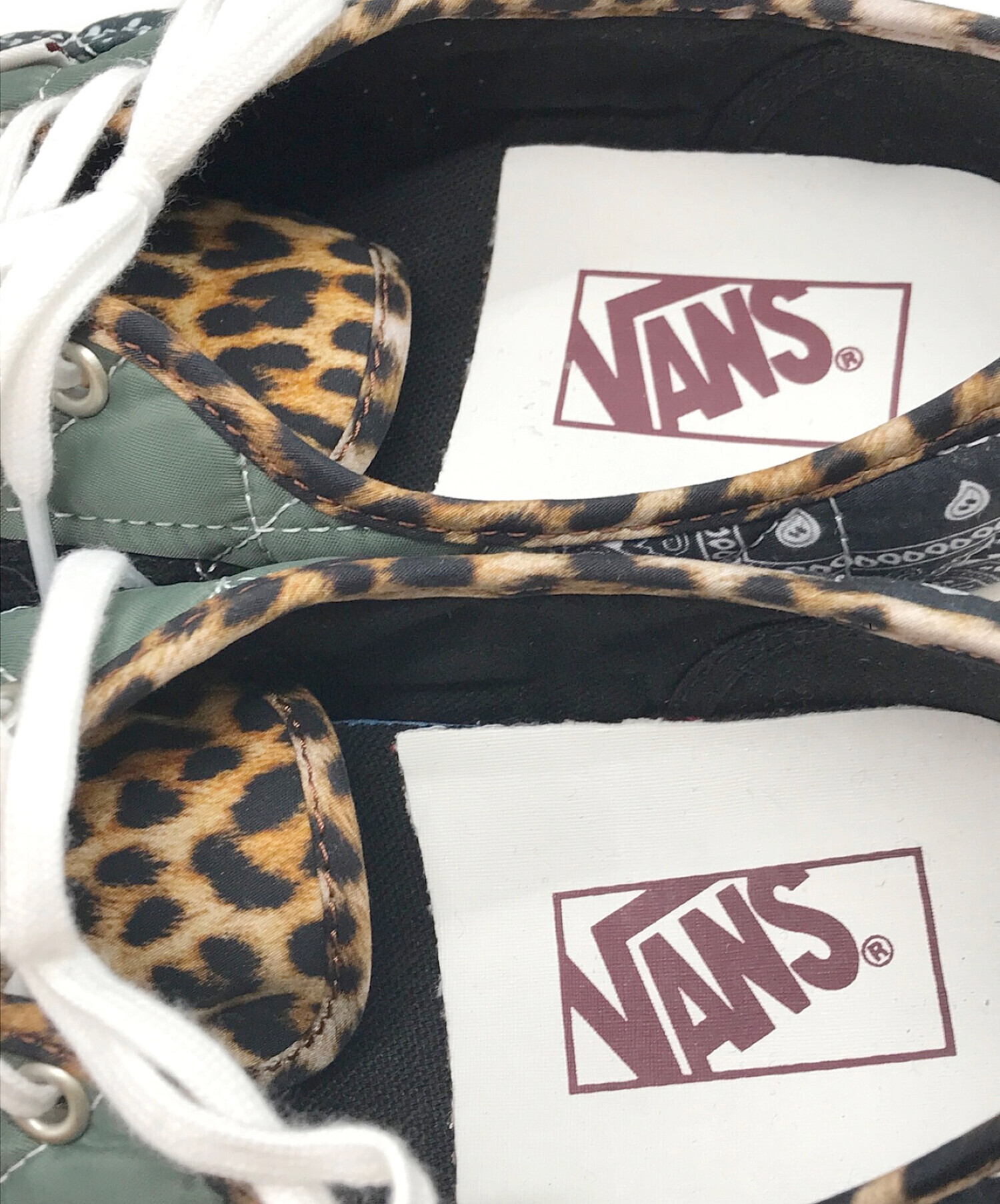 中古・古着通販】VANS (バンズ) ローカットスニーカー マルチカラー