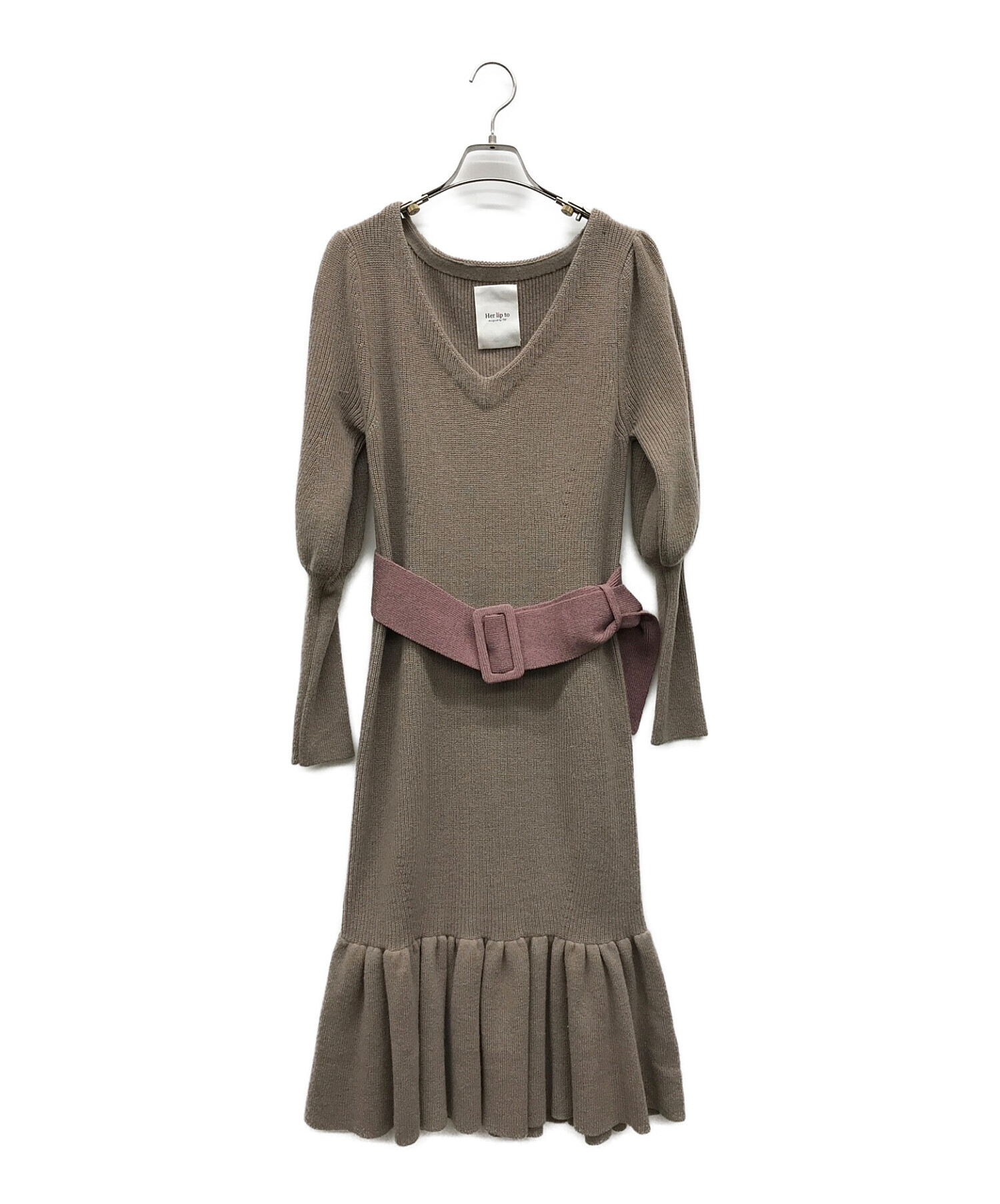 her lip to Two-Tone Belted Knit Dress