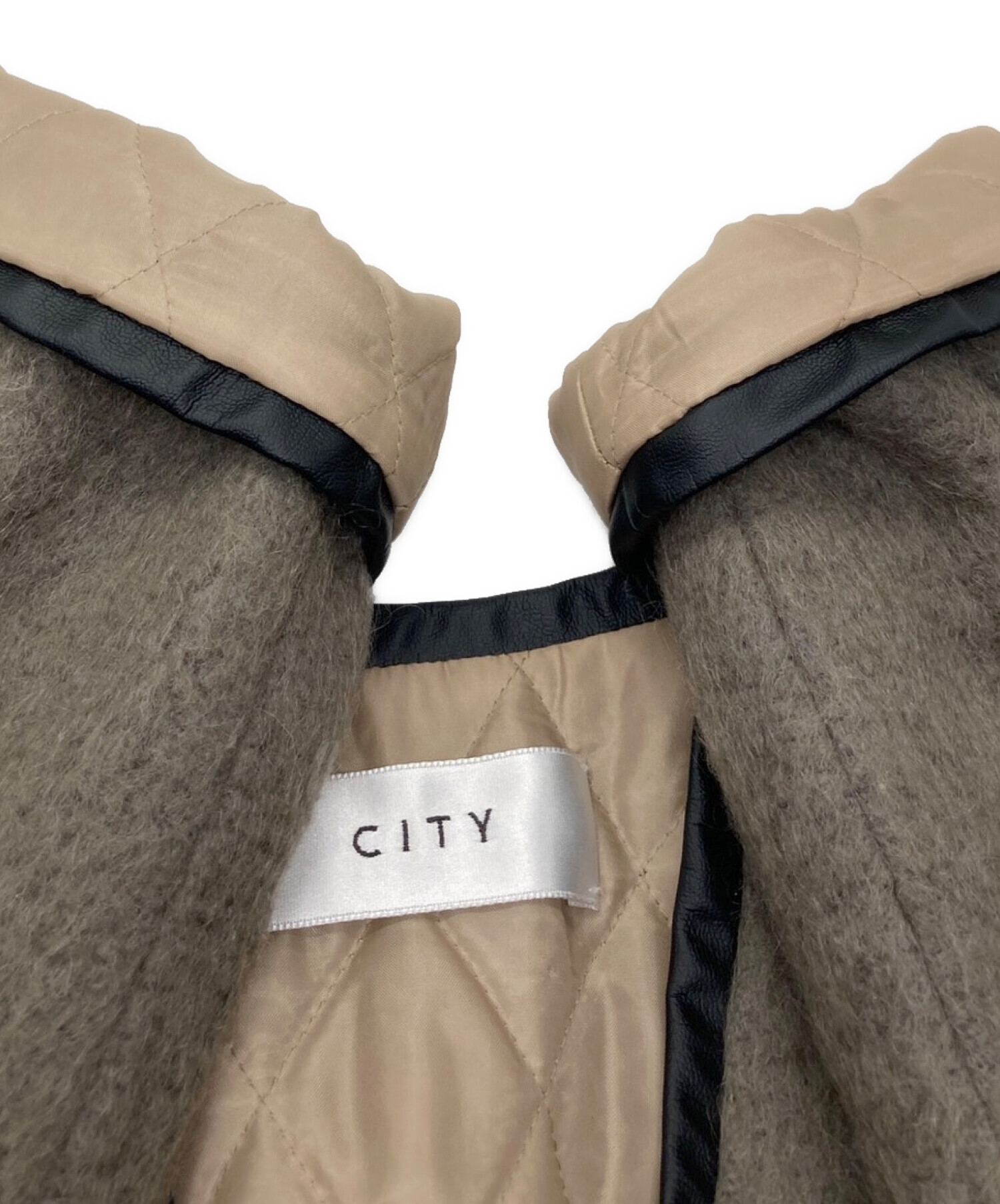 CITY (シティ) SHAGGY QUILTING OUTER モカ サイズ:０