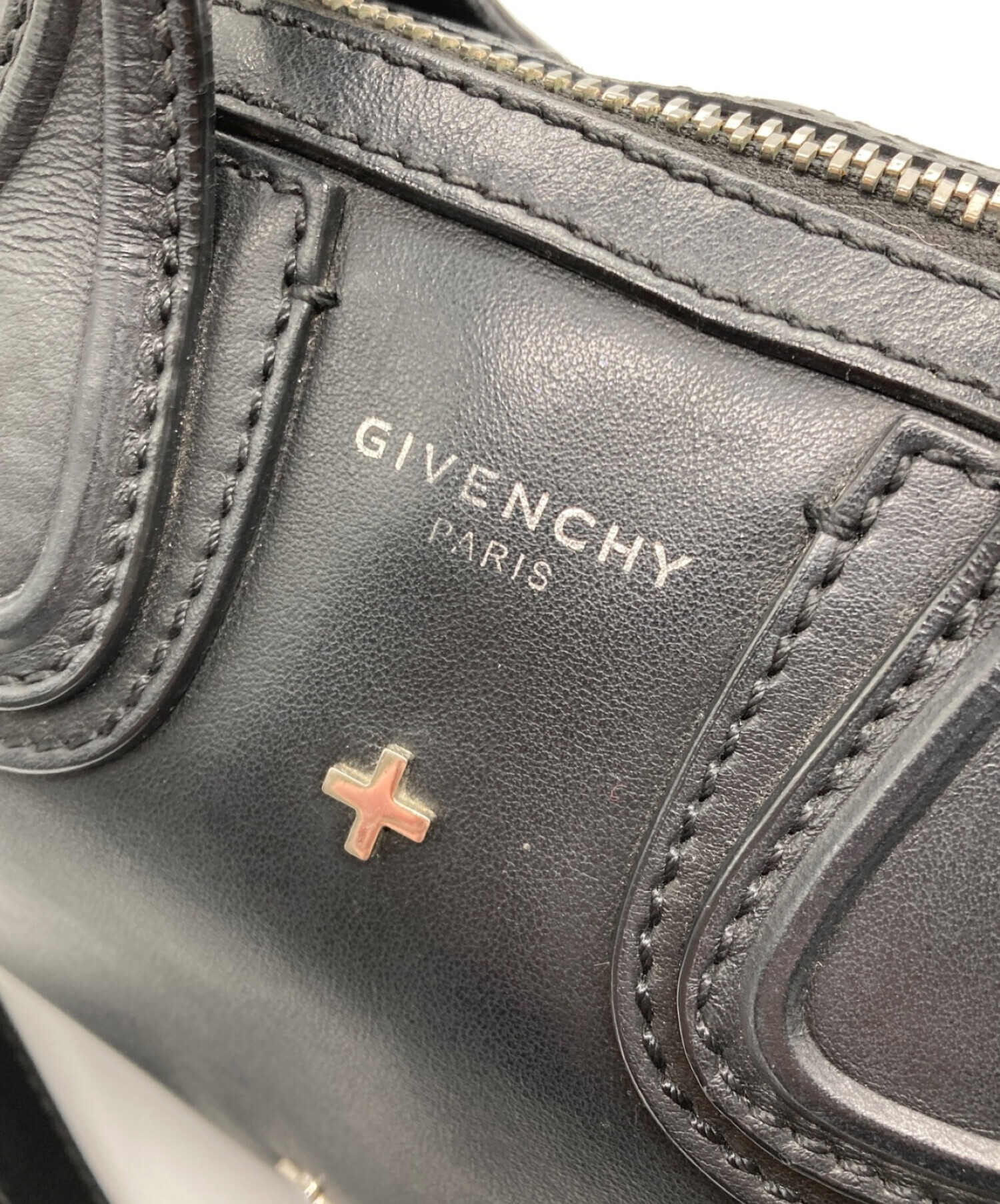 中古・古着通販】GIVENCHY (ジバンシィ) ナイチンゲール マイクロ 2WAYバッグ ブラック｜ブランド・古着通販 トレファク公式【TREFAC  FASHION】スマホサイト