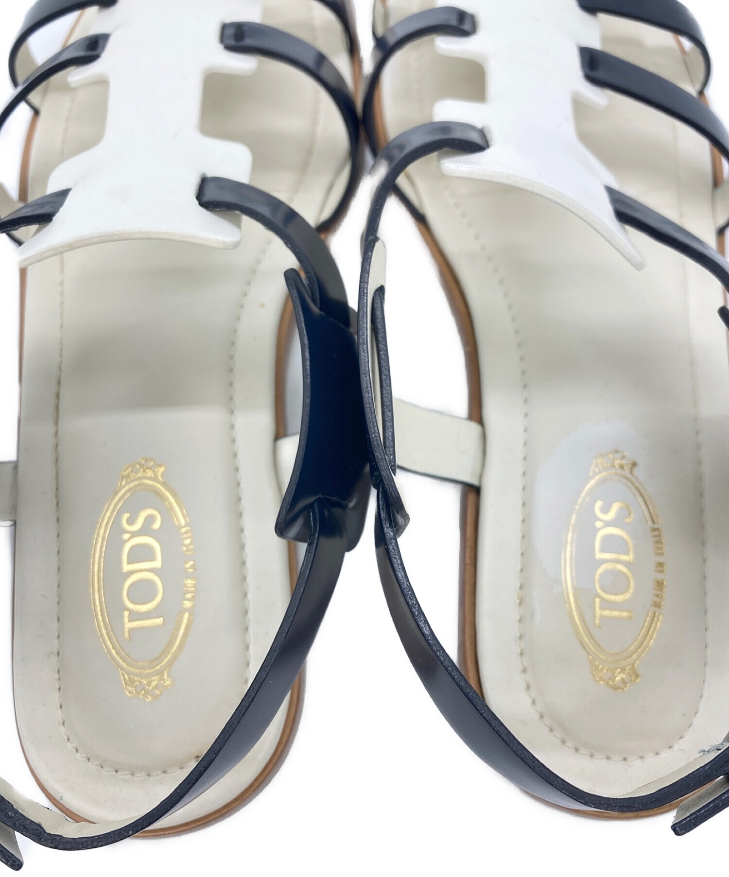 TOD'S (トッズ) サンダル ホワイト サイズ:38