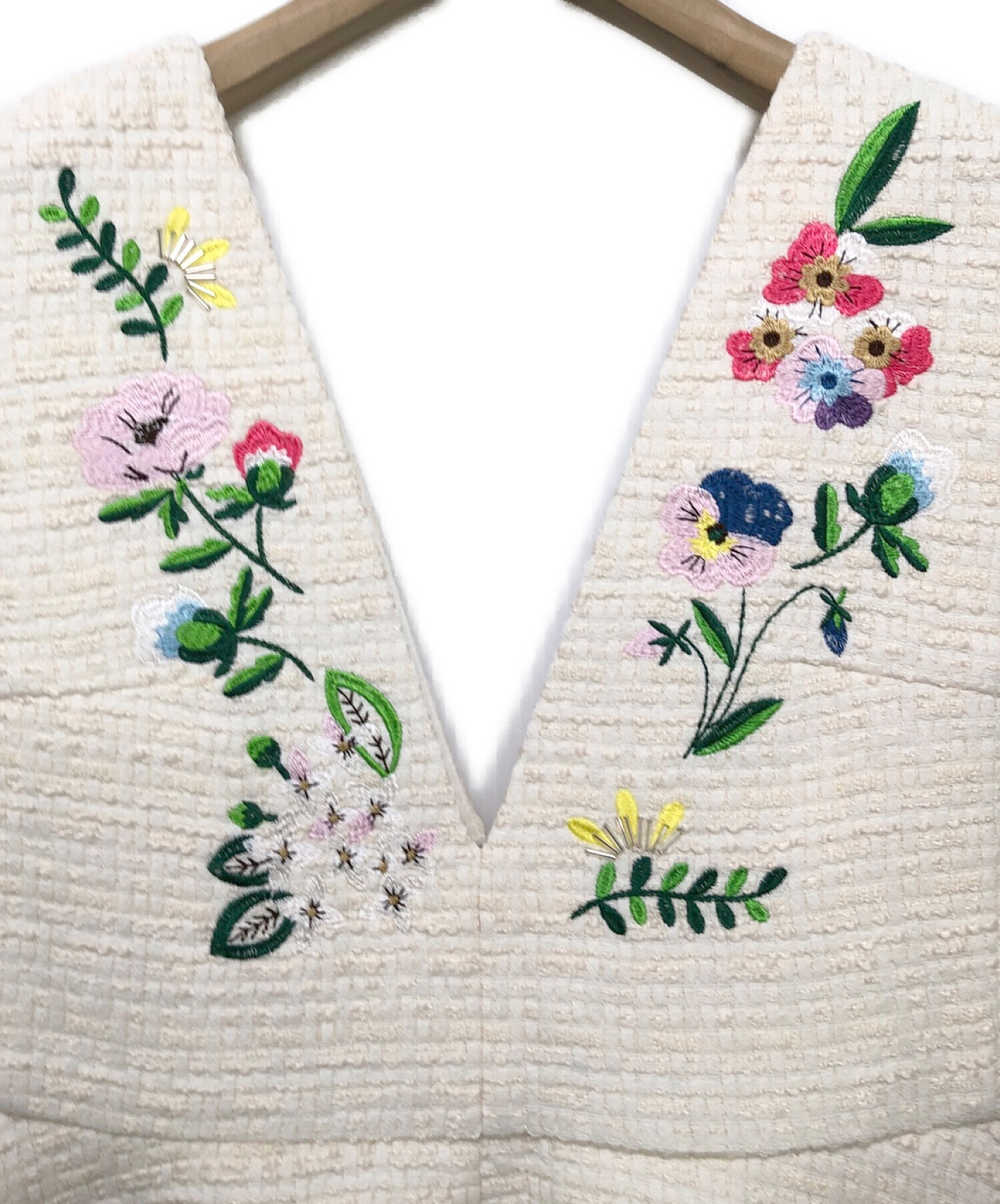 CHESTY (チェスティ) ツイード刺繍ジャンパースカート アイボリー