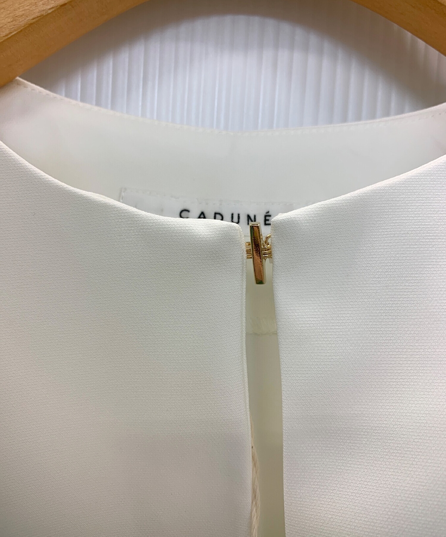 CADUNE (カデュネ) 裾フレアブラウス ホワイト サイズ:38