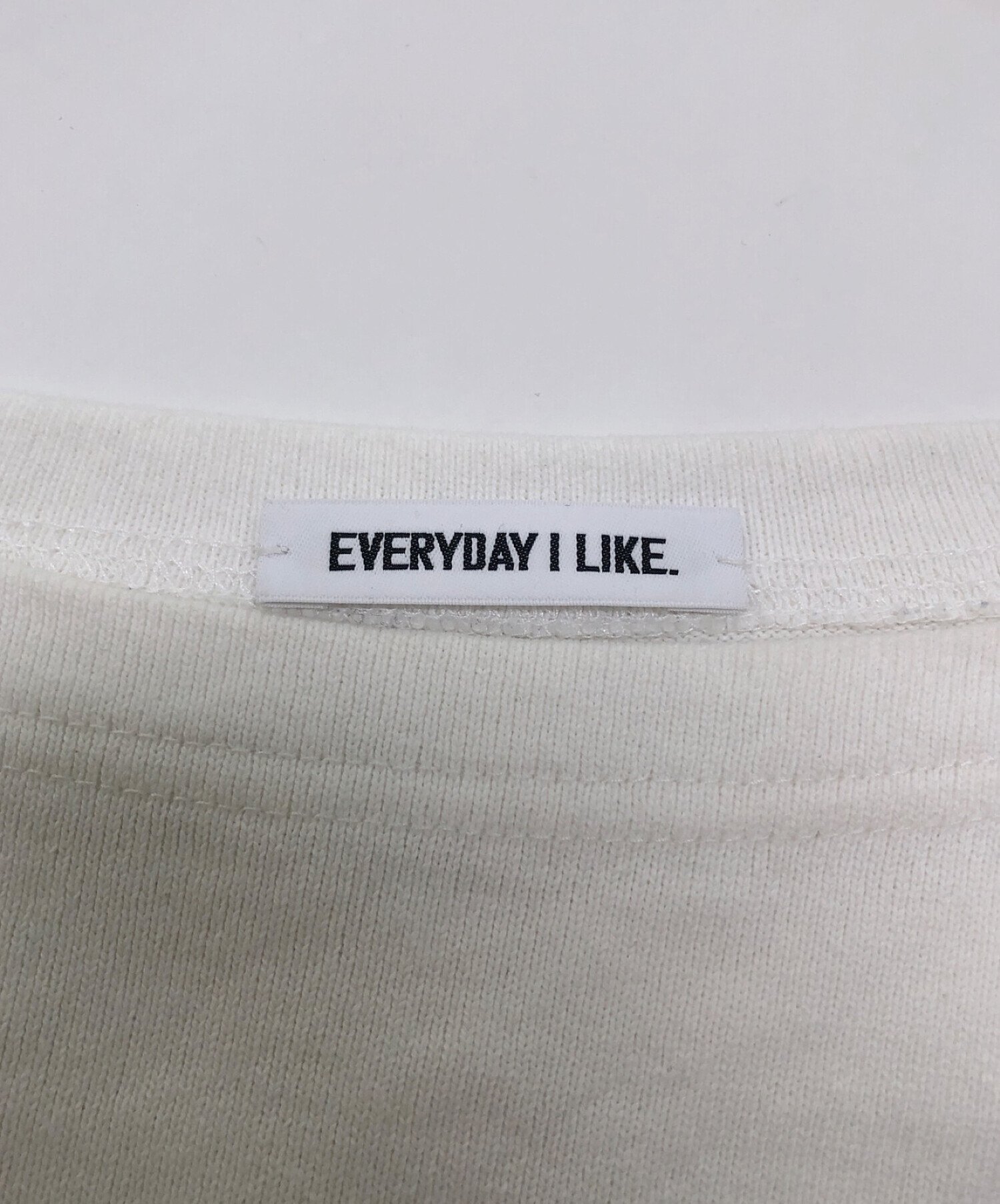 EVERYDAY I LIKE. (エヴリデイ アイ ライク) Cropped Stripe Tシャツ ホワイト サイズ:-