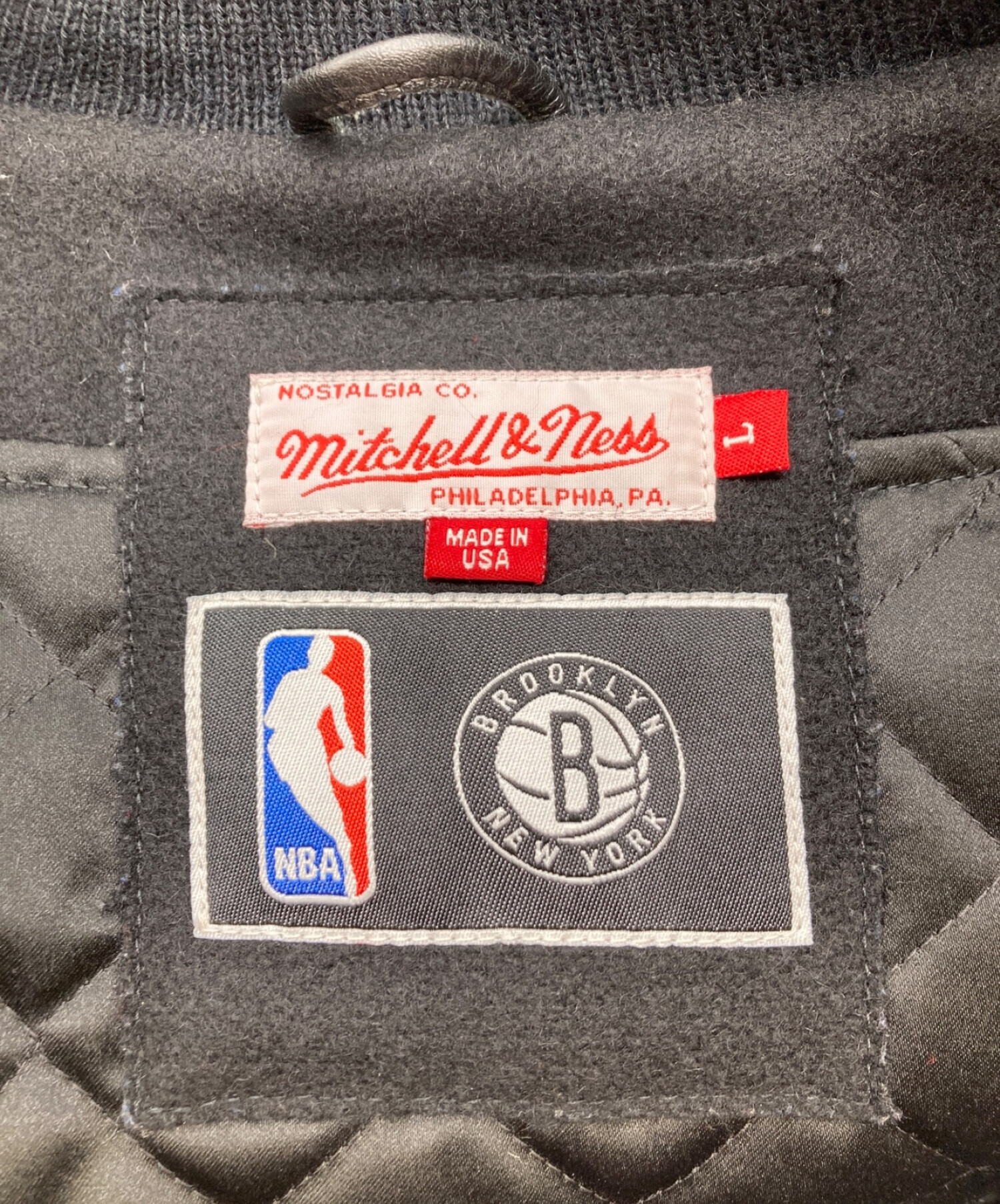 MITCHELL & NESS (ミッチェルアンドネス) NBA (エヌビーエー) スタジャン ブラック サイズ:L