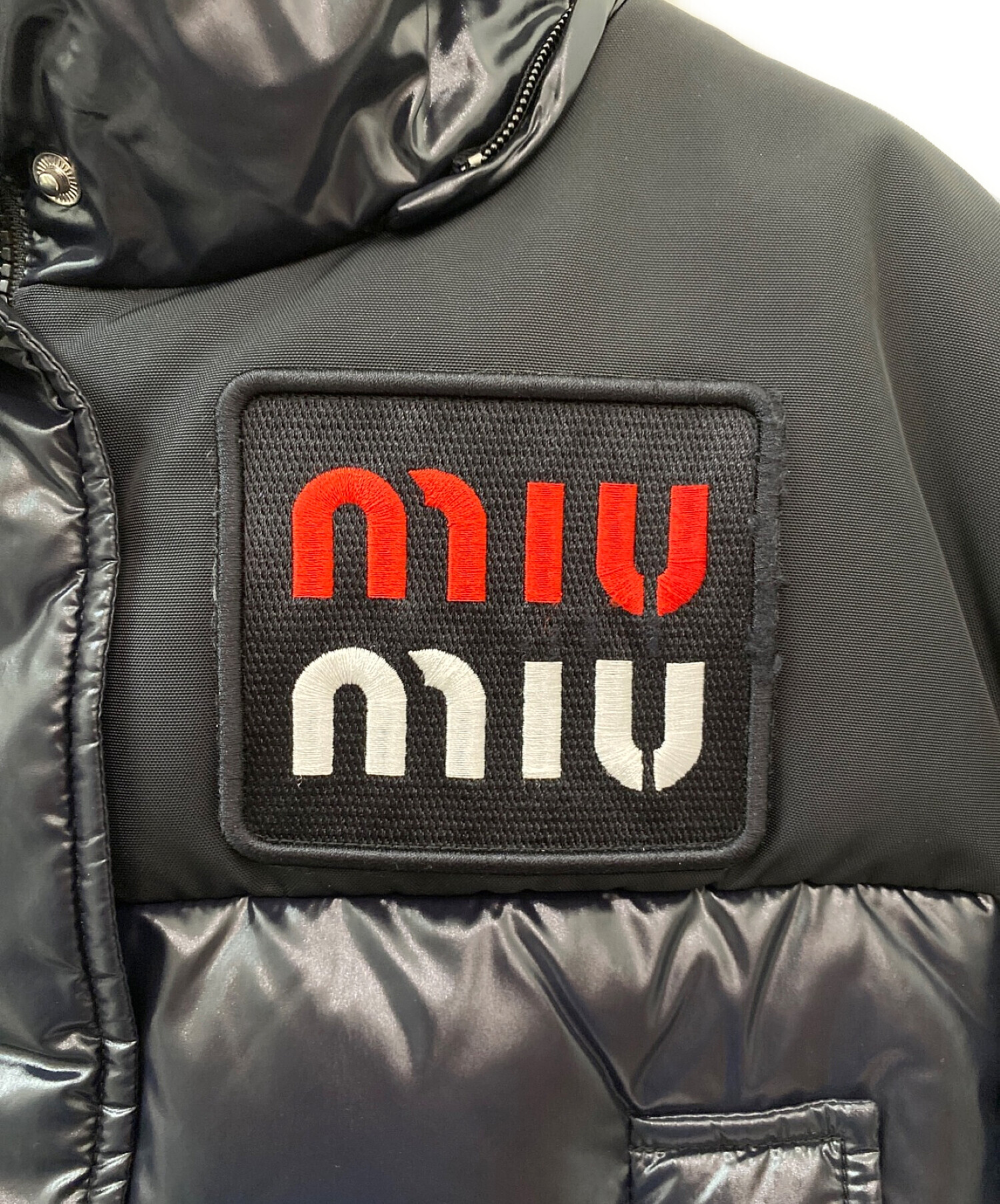 中古・古着通販】MIU MIU (ミュウミュウ) パファークロップドダウンジャケット ブラック サイズ:36｜ブランド・古着通販  トレファク公式【TREFAC FASHION】スマホサイト