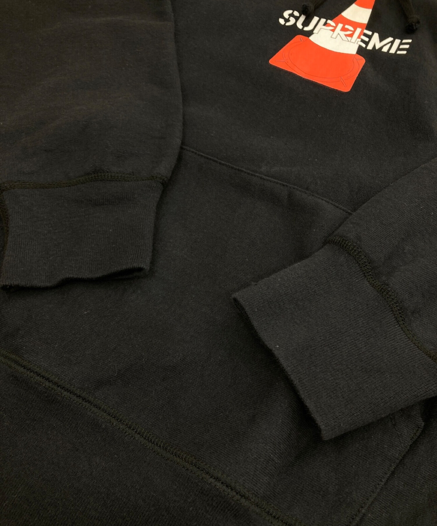 SUPREME (シュプリーム) Cone Hooded Sweatshirt ブラック サイズ:M