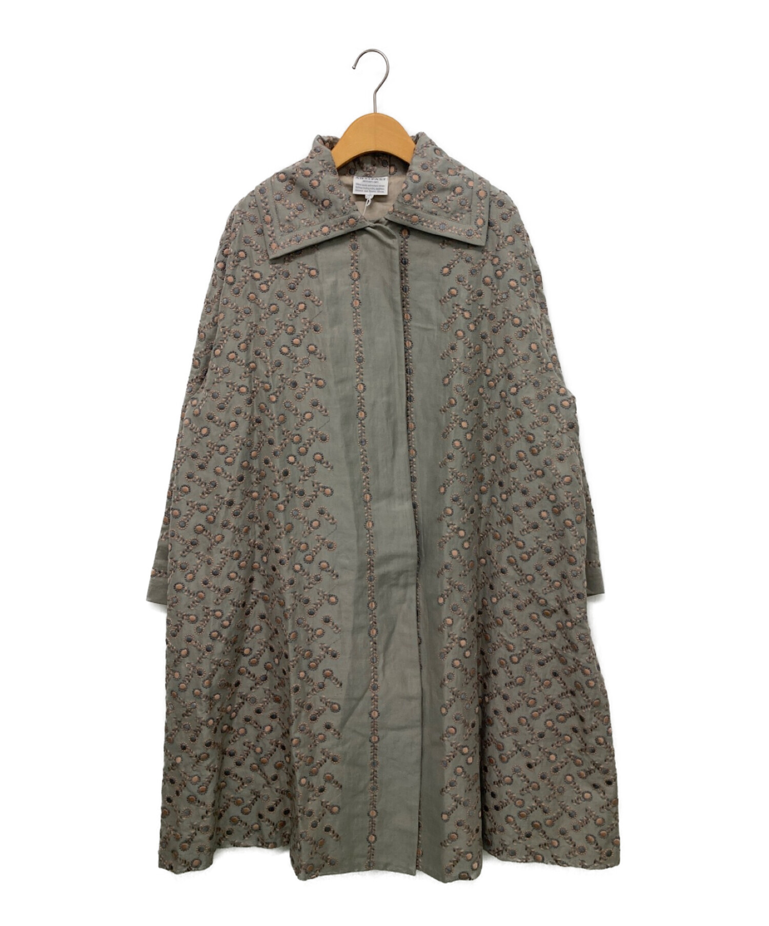 ANTIPAST Embroidery Fabric Coat