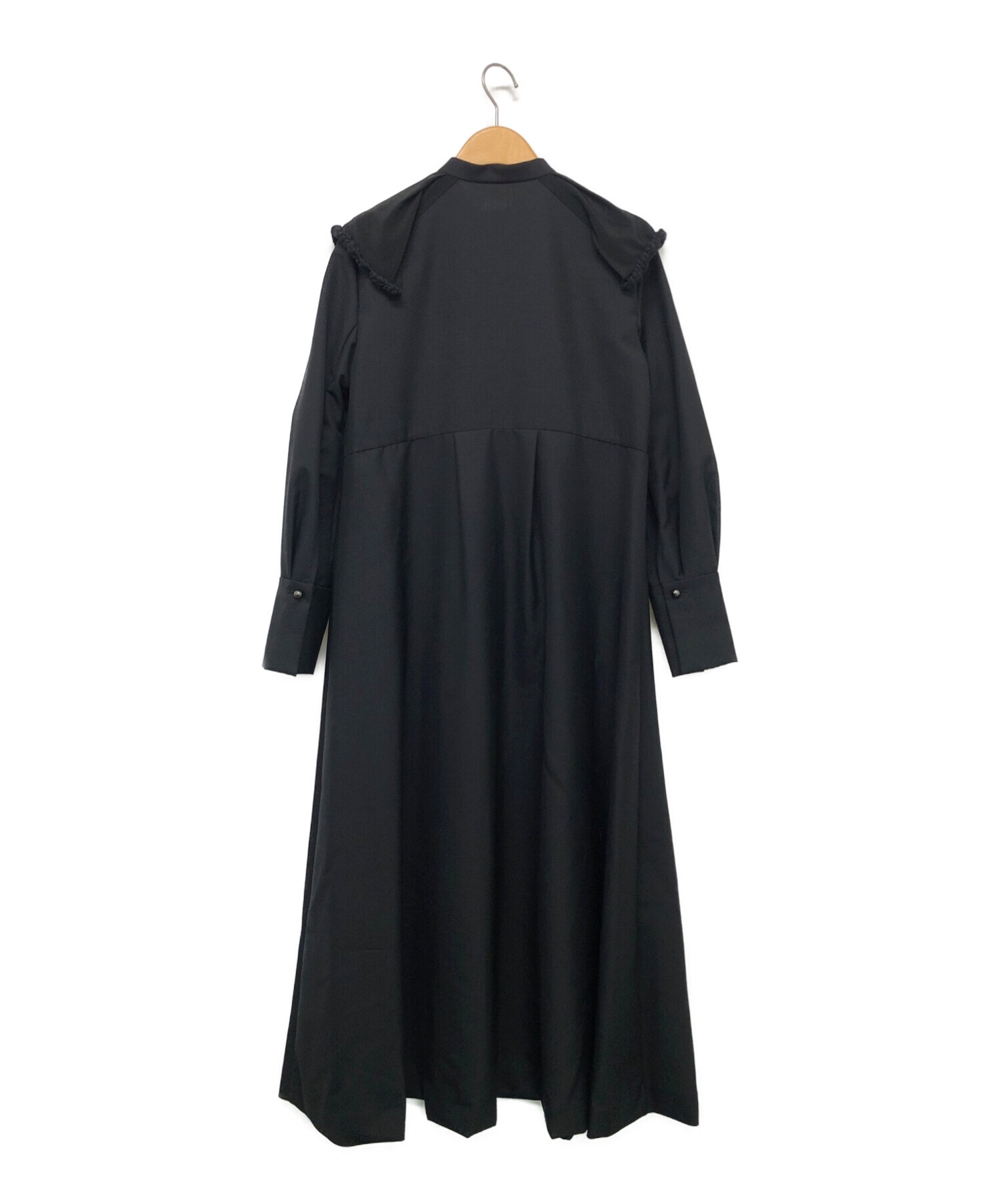 RUMCHE (ラム・シェ) Bond Yarn Collar Dress ブラック サイズ:F
