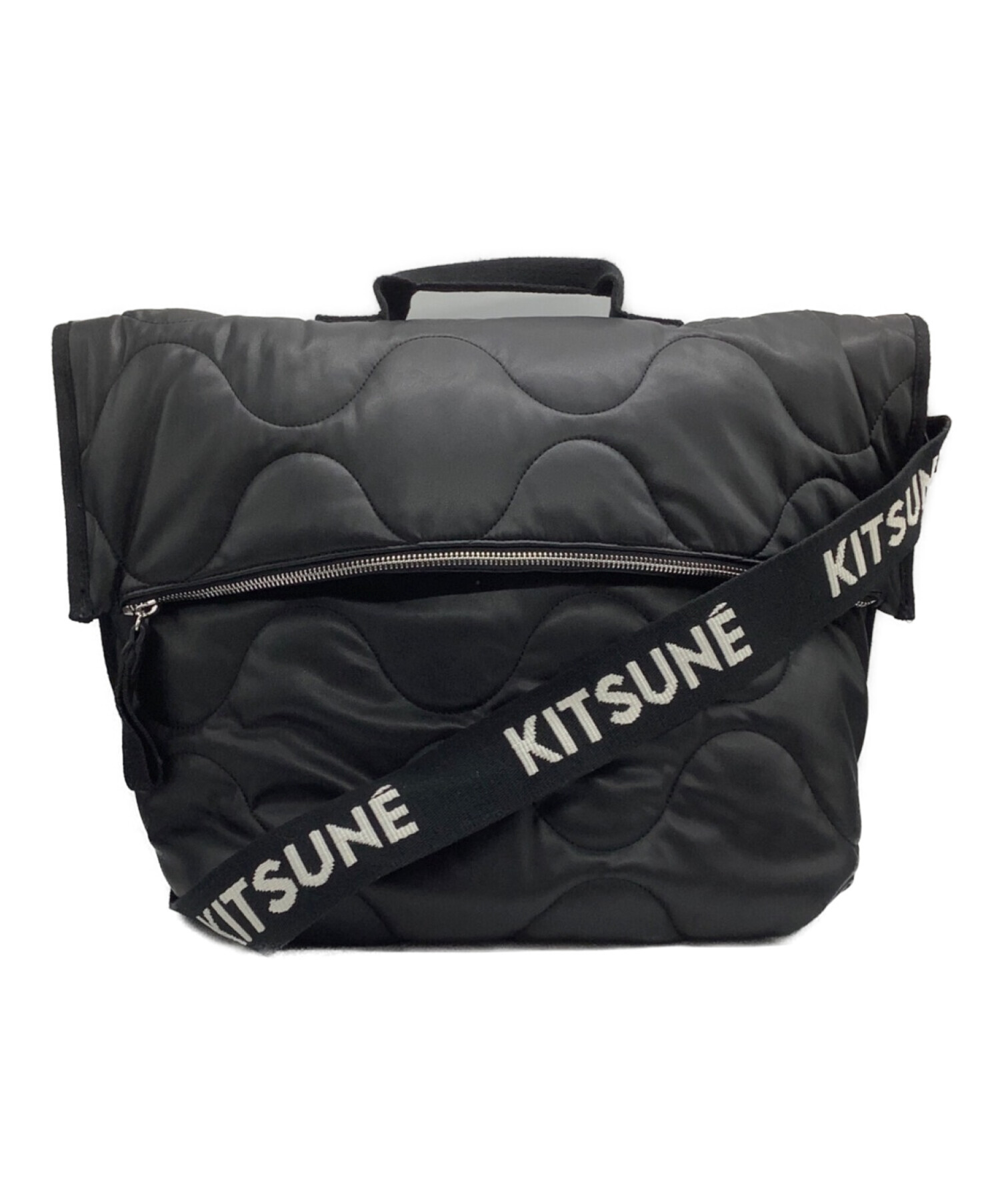 maison kitsune (メゾンキツネ) ナイロンキルティングバッグ ブラック