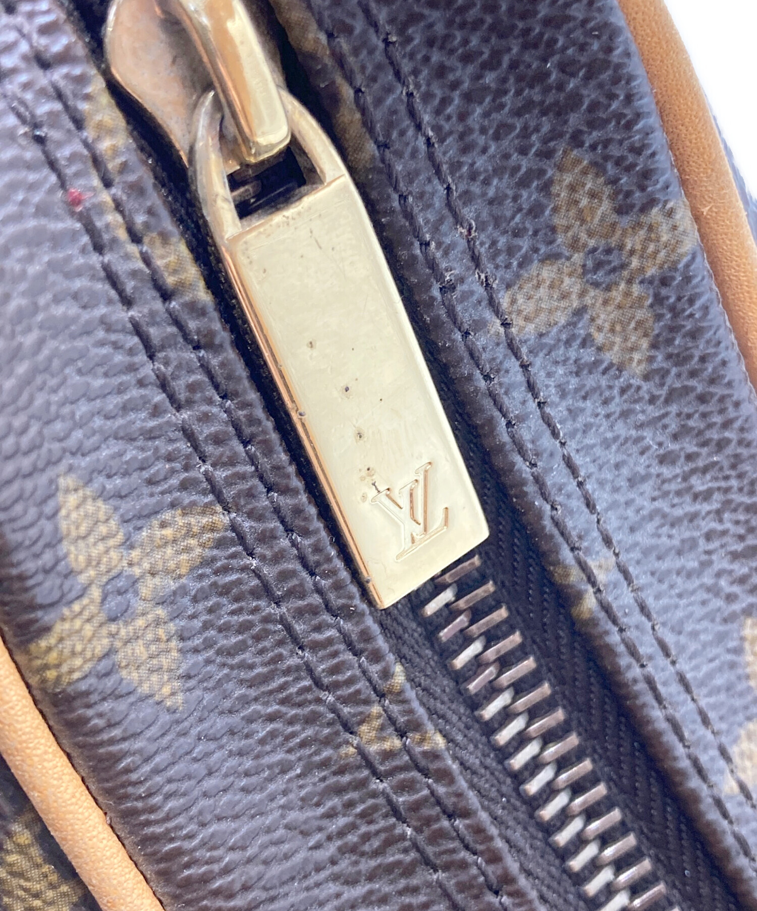 LOUIS VUITTON (ルイ ヴィトン) クロワッサンMM