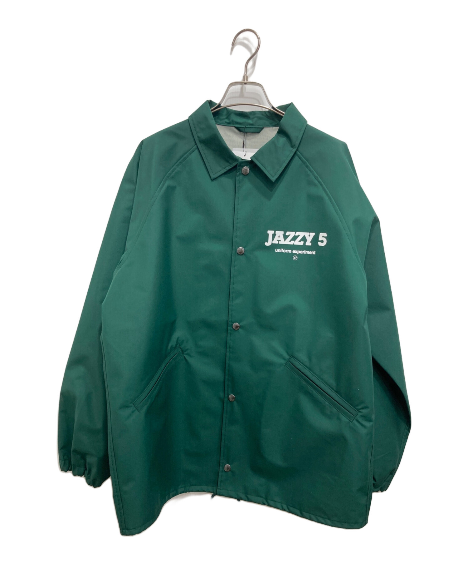 uniform experiment (ユニフォームエクスペリメント) FRAGMENT : JAZZY JAY / JAZZY 5 COACH  JACKET GREEN サイズ:3 未使用品