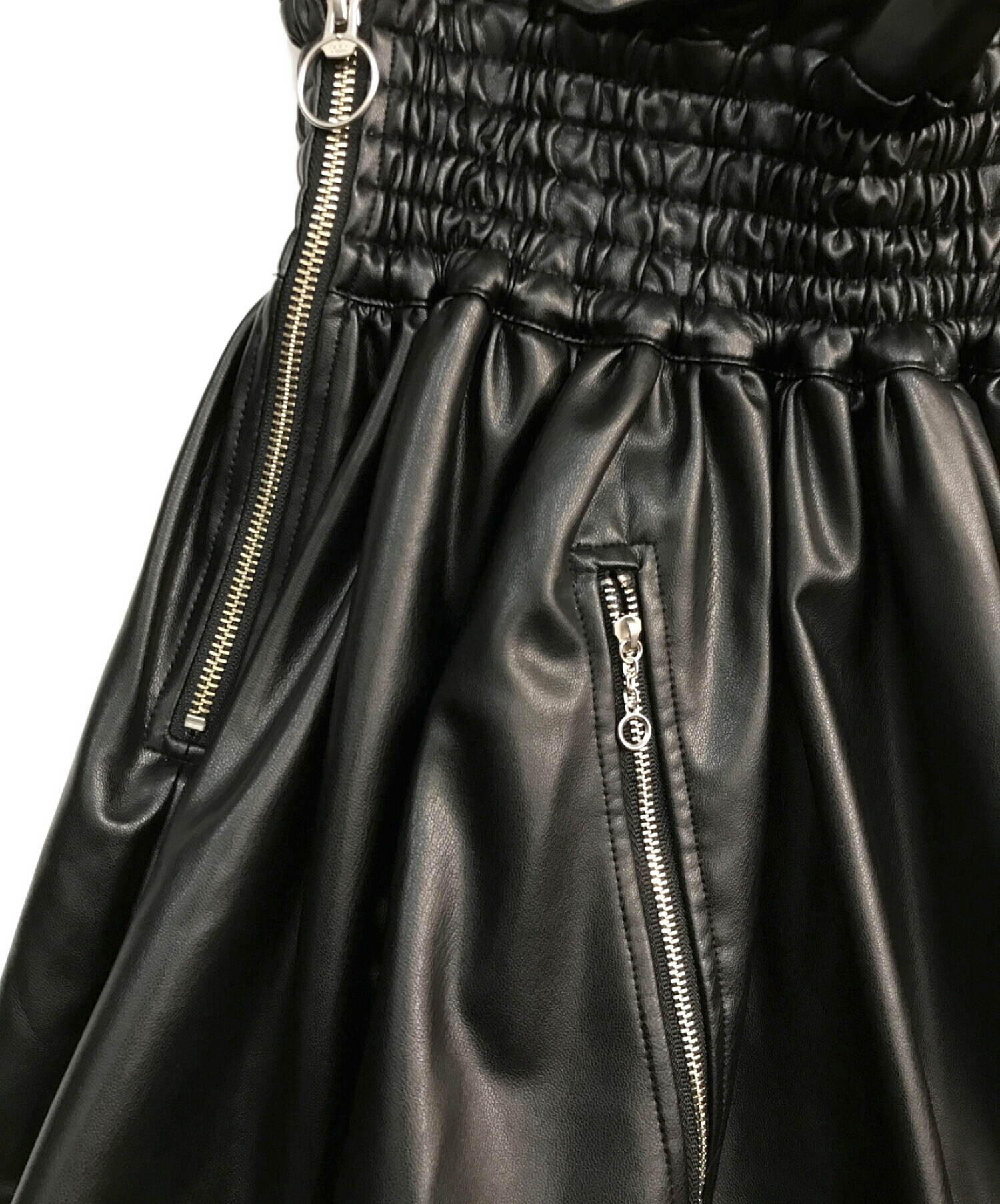 SORIN (ソリン) Synthetic Leather Ruffled Mini Skirt　27WFS235146 ブラック サイズ:38